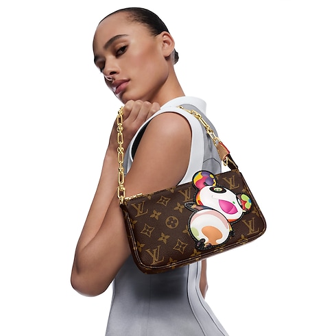 Monogram Carteras y artículos de piel pequeños Carteras con cadena y Micro Bolsas LV x TM bolsa Pochette Accessoires | Louis Vuitton ® (Ampliar producto)