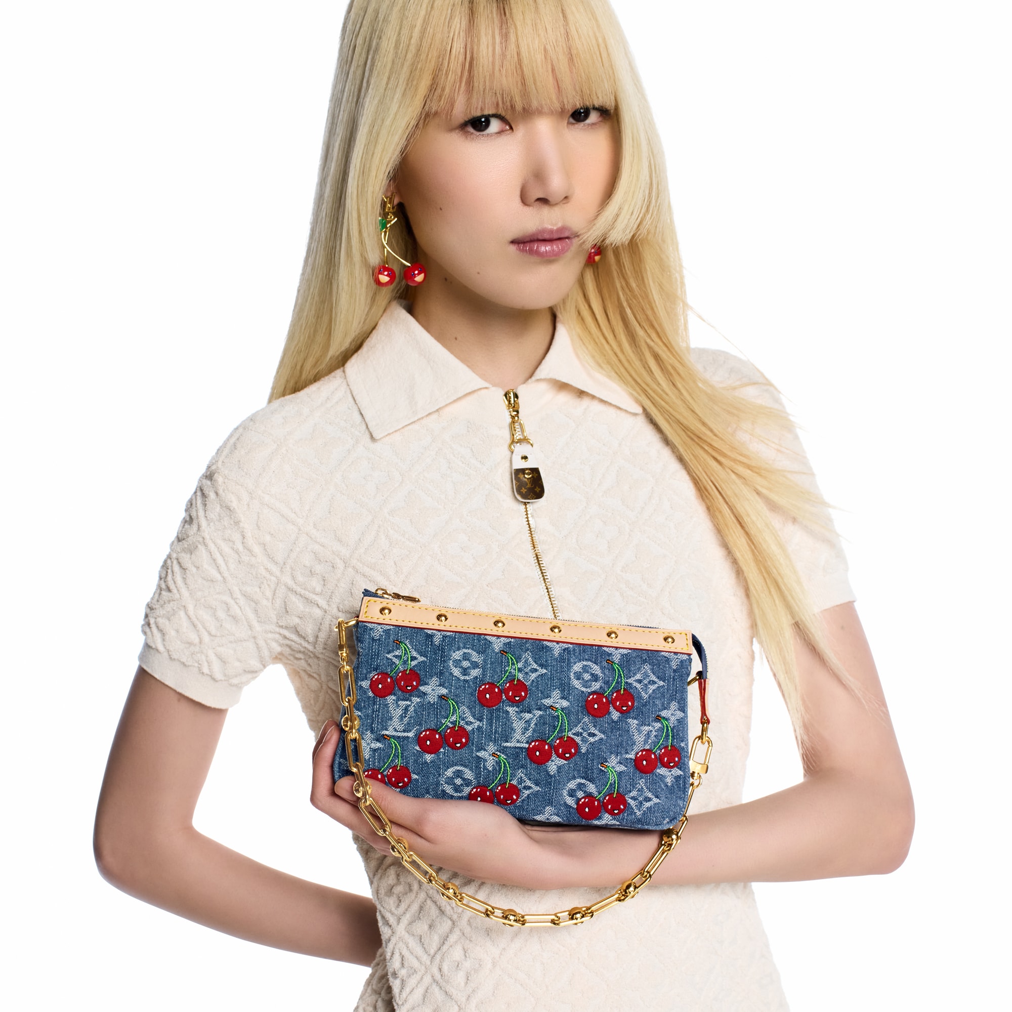 Monogram Denim Carteras y artículos de piel pequeños Novedades LV x TM bolsa Pochette Accessoires | Louis Vuitton ® (Ampliar producto)