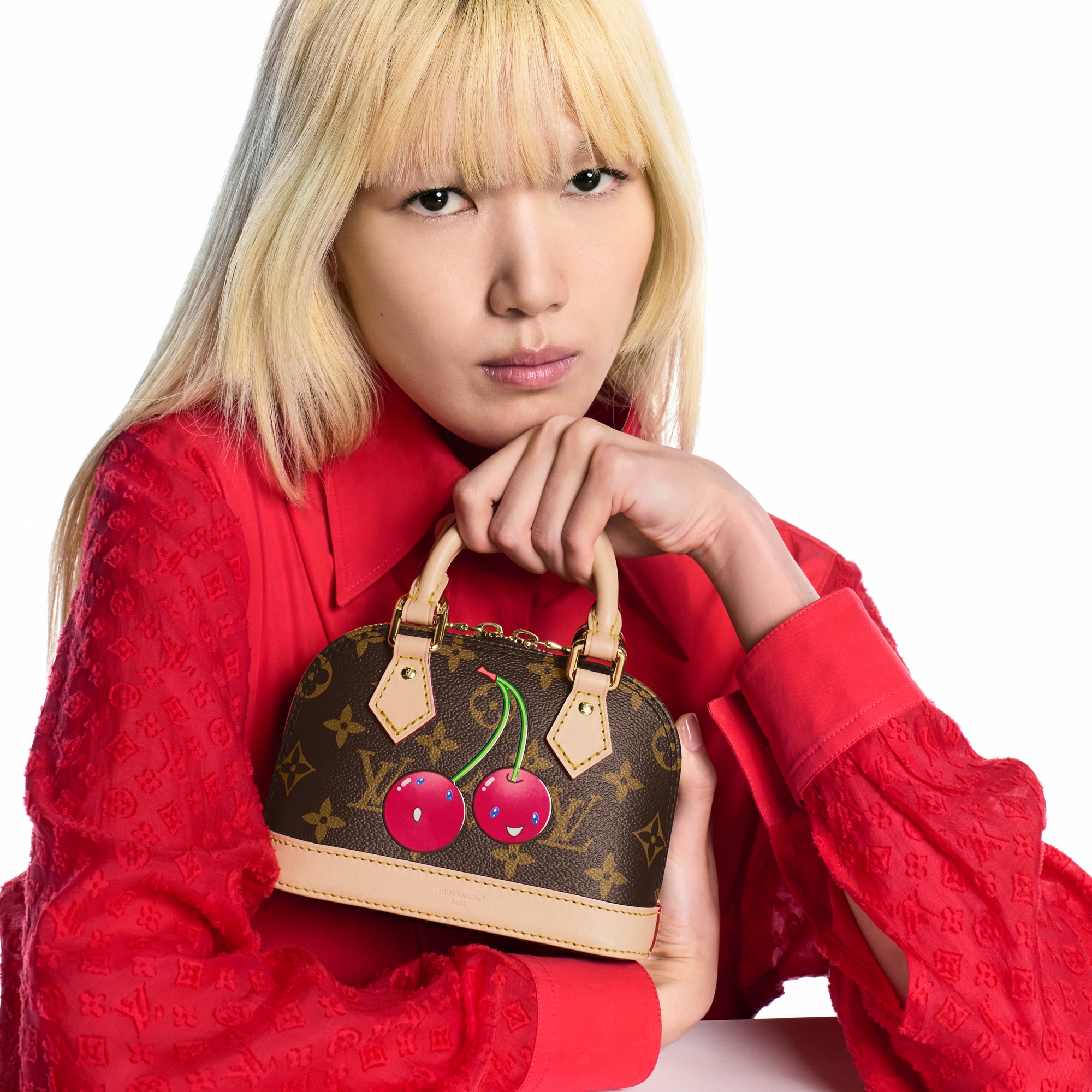 Monogram Carteras y artículos de piel pequeños Novedades LV x TM Nano Alma | Louis Vuitton ® (Ampliar producto)