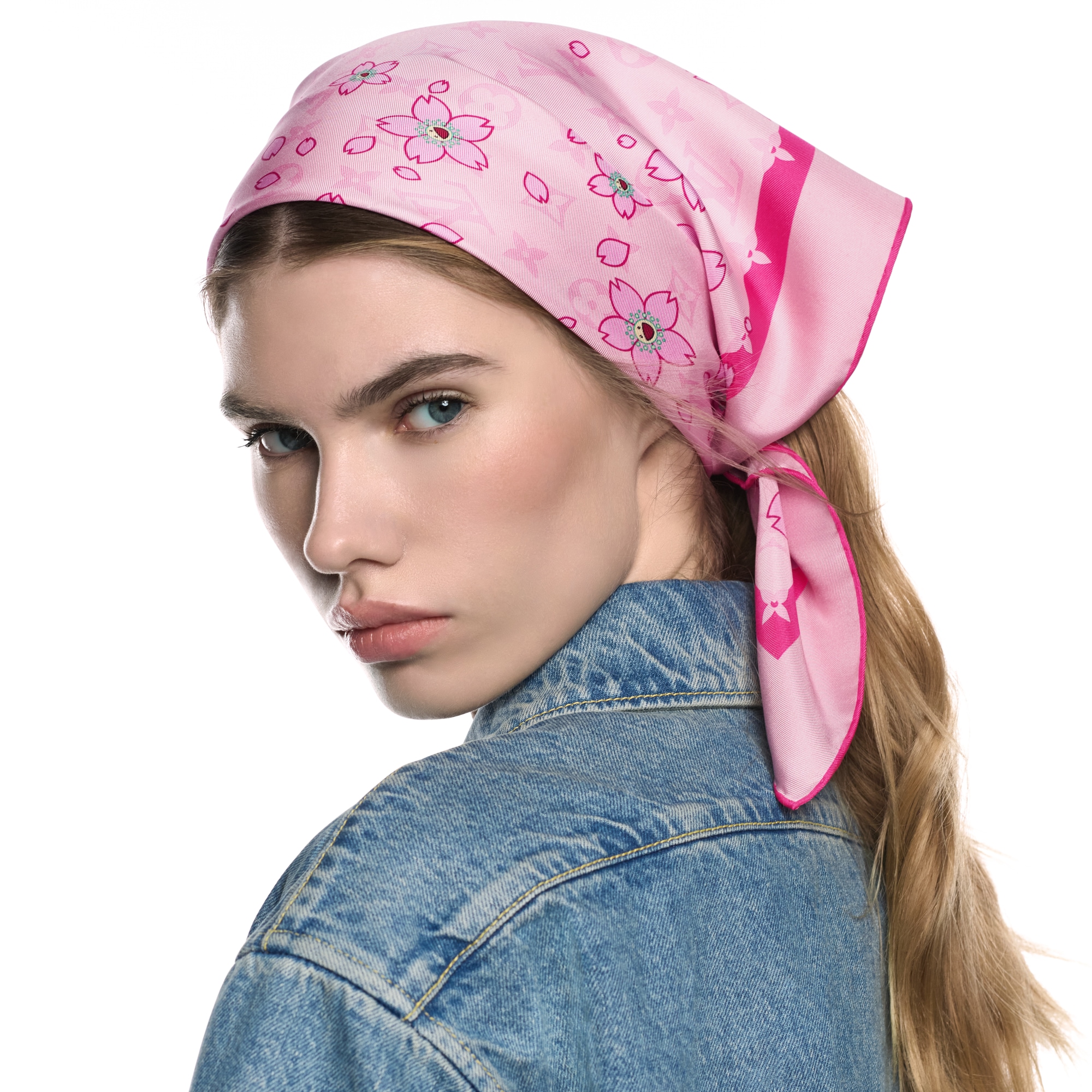 S00 Accesorios Pañuelos de seda y bandanas LV x TM pañuelo Monograma Cherry Blossom de 70 cm | Louis Vuitton ® (Ampliar producto)