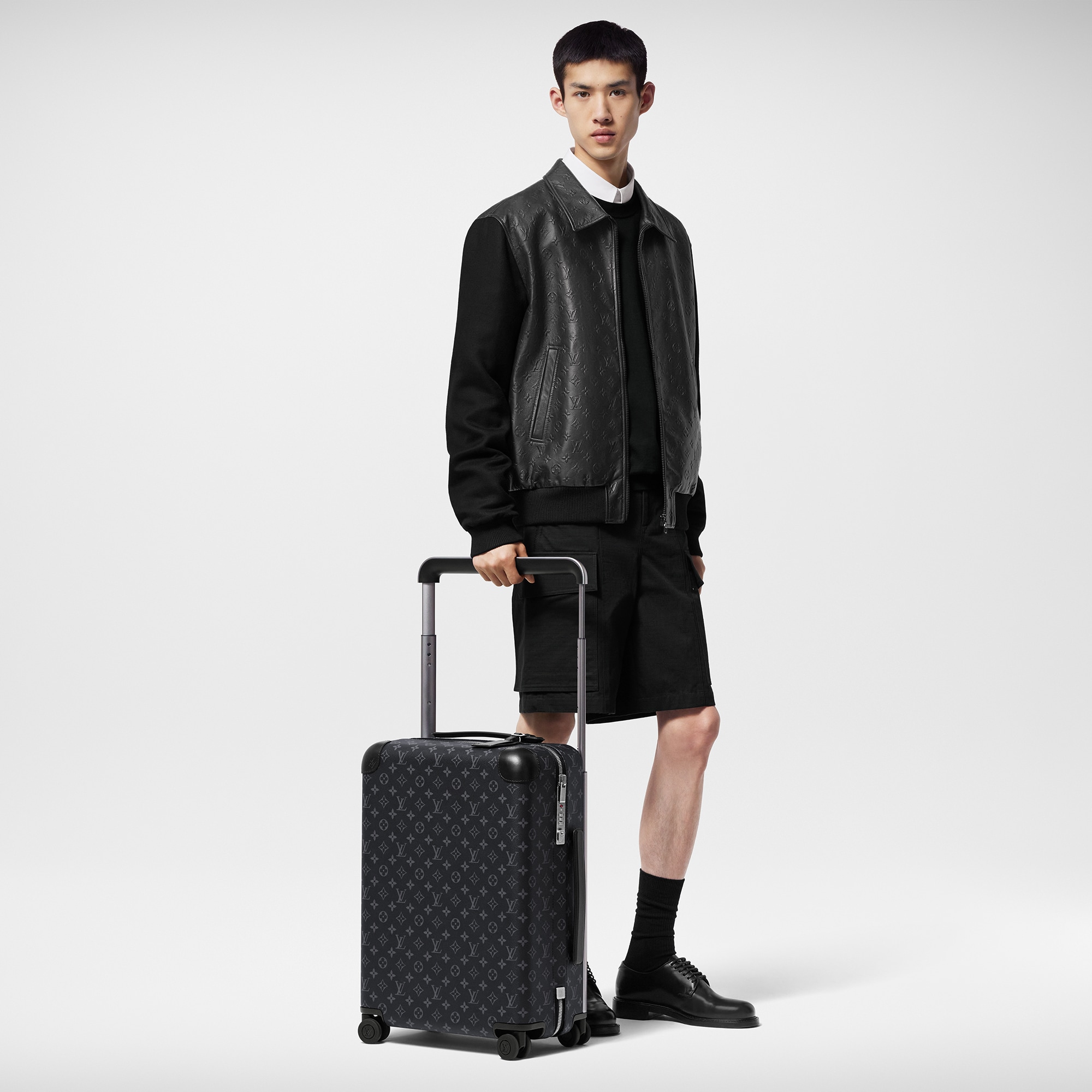 Monogram Eclipse Viajes Colección Horizon Maleta Horizon 55 | Louis Vuitton ® (Ampliar producto)