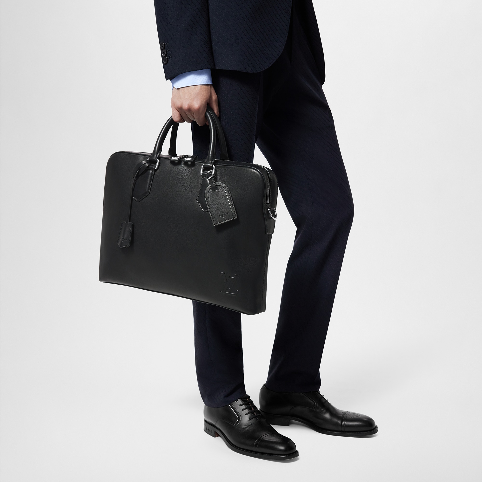 H30 Para hombres New Formal Maletín Voyage PM | Louis Vuitton ® (Ampliar producto)