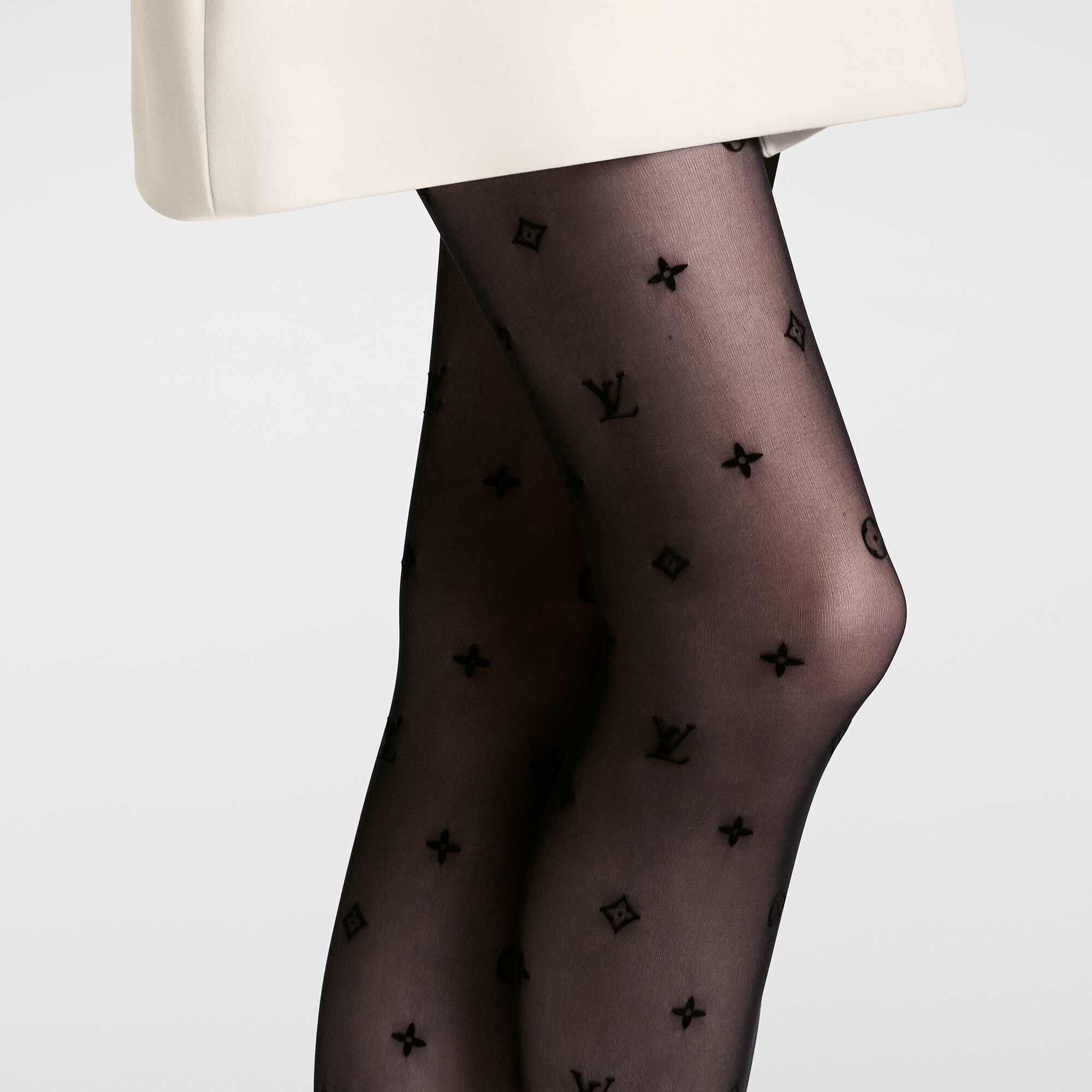 S00 Accesorios Home Textile Medias Monograma Takeover | Louis Vuitton ® (Ampliar producto)