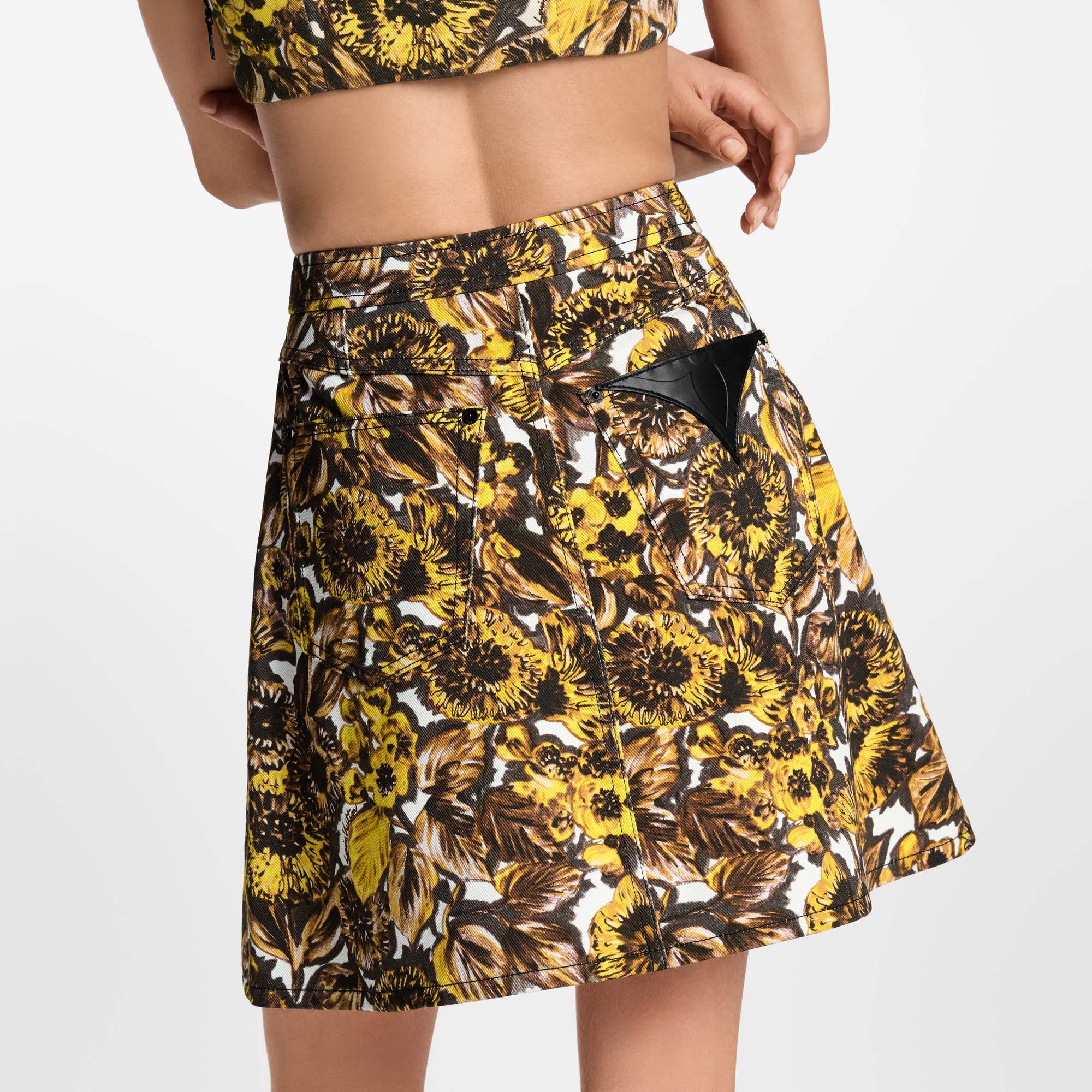  Ready to Wear Faldas y shorts Minifalda acampanada con estampado floral | Louis Vuitton ® (Ampliar producto)