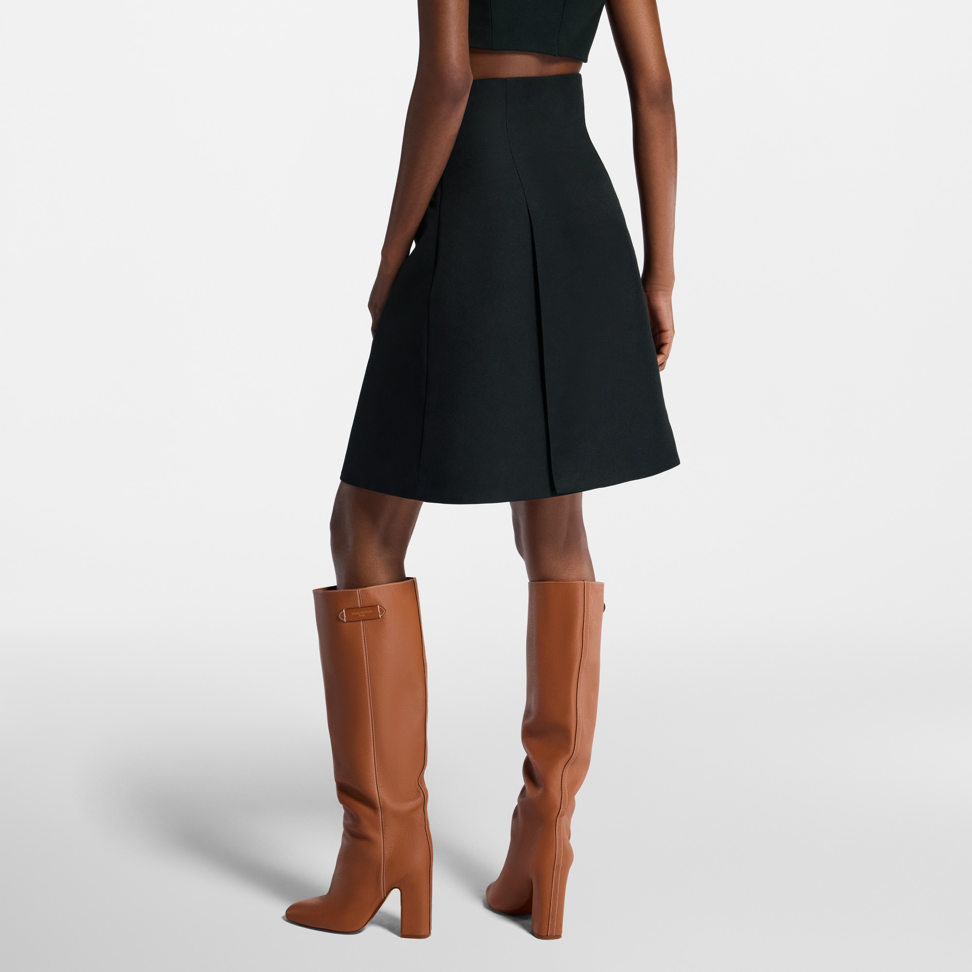  Ready to Wear Faldas y shorts Minifalda de gabardina técnica | Louis Vuitton ® (Ampliar producto)