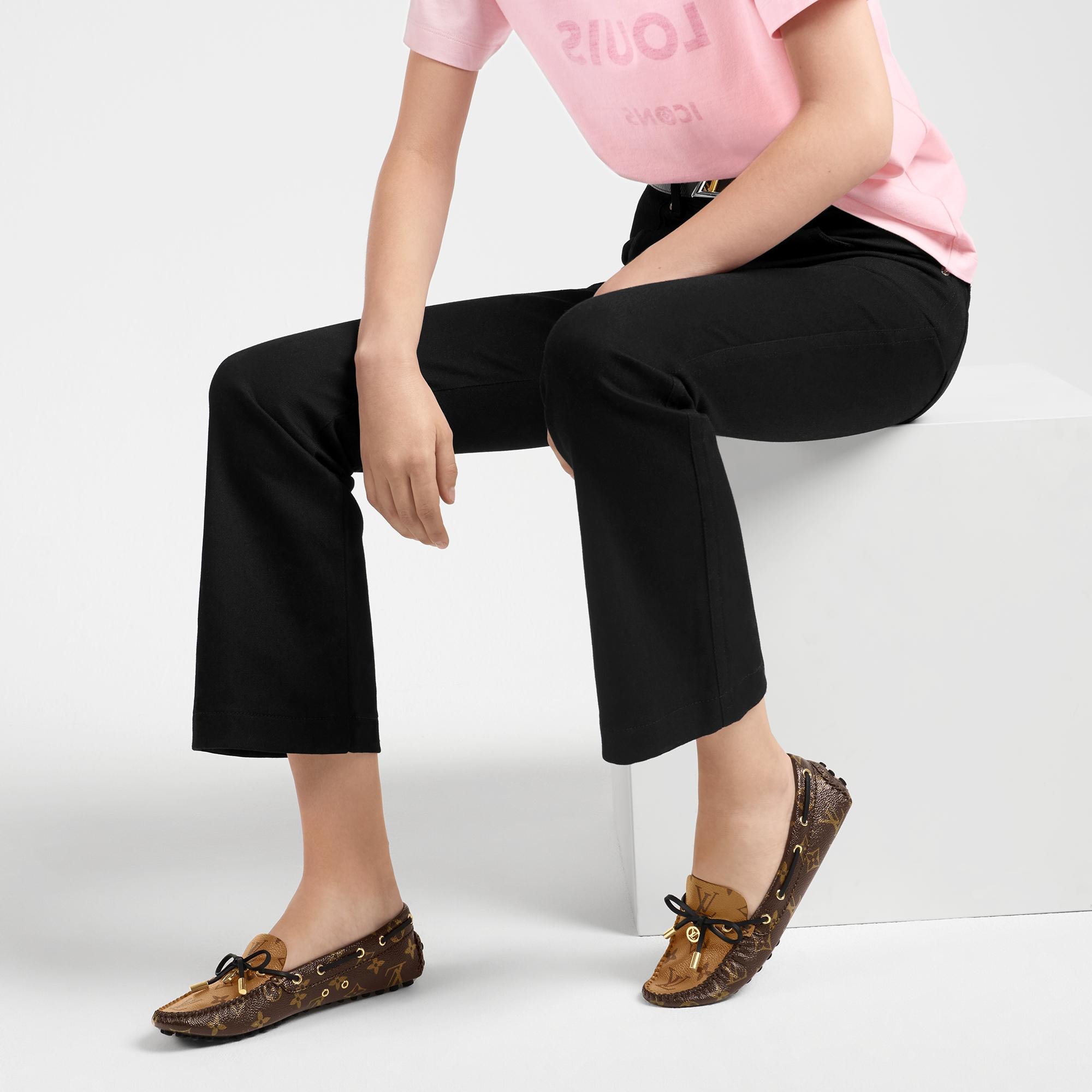  Discontinued Product Obs 7 Mocasín plano Gloria | Louis Vuitton ® (Ampliar producto)