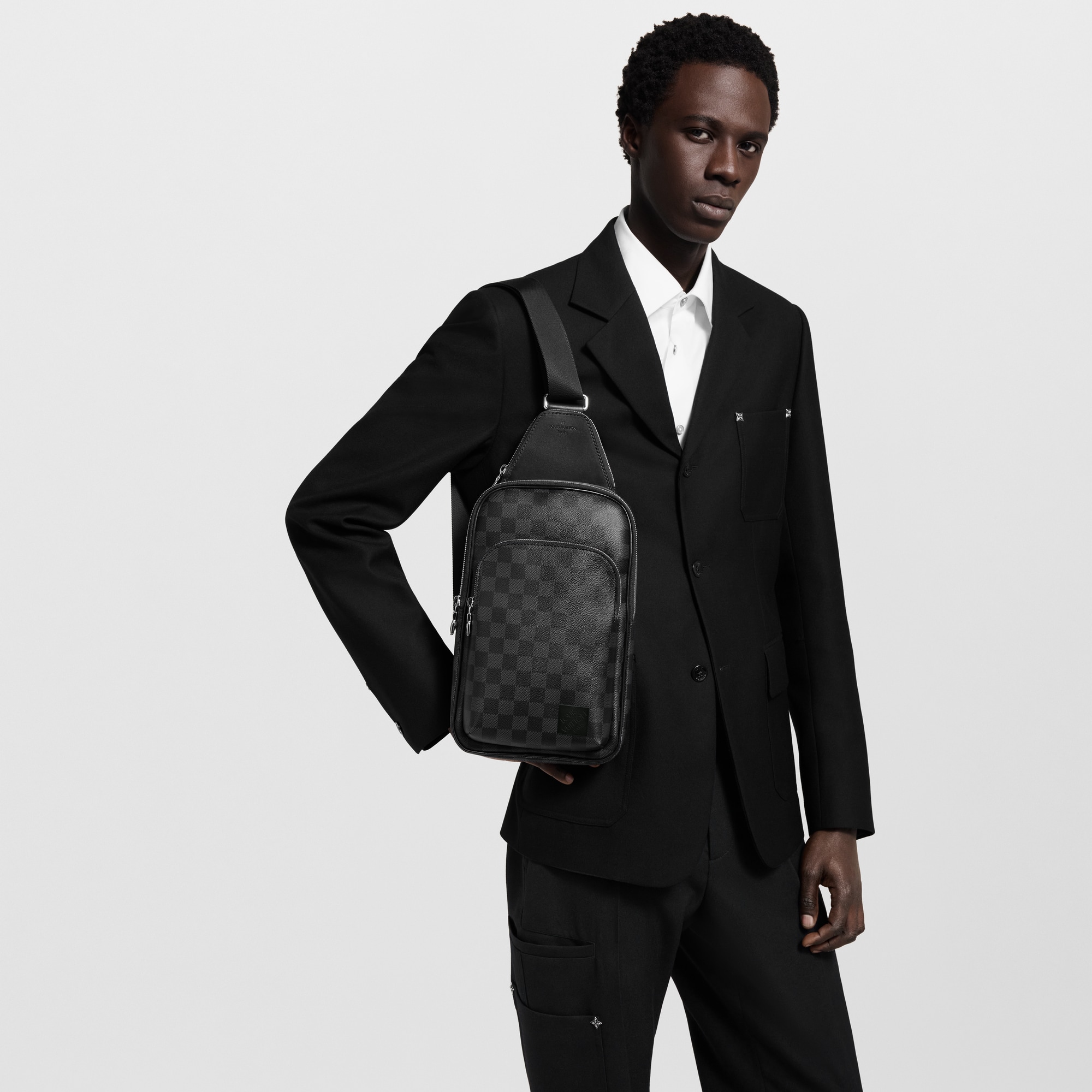 Damier Graphite Bolsas All Collections Mochila bandolera Avenue | Louis Vuitton ® (Ampliar producto)