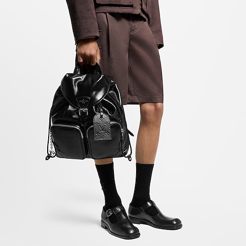 Autres Cuirs Bolsas para Hombre Novedades Mochila cargo Montsouris | Louis Vuitton ® (Ampliar producto)