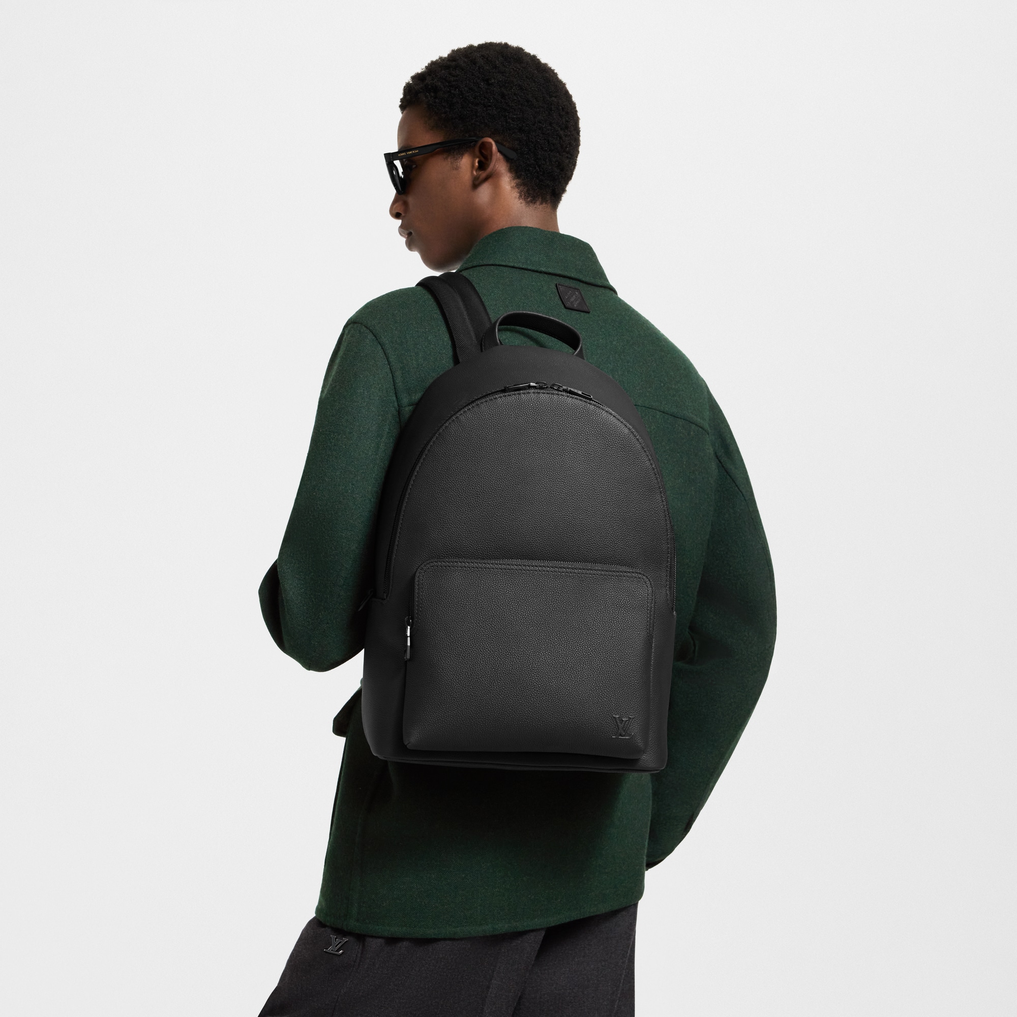 LV Aerogram Bolsas para Hombre Novedades Mochila Discovery Work | Louis Vuitton ® (Ampliar producto)