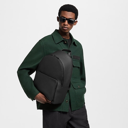 LV Aerogram Bolsas para Hombre Novedades Mochila Discovery Work | Louis Vuitton ® (Ampliar producto)