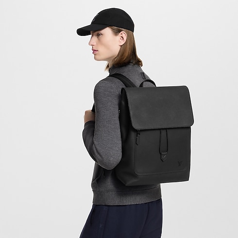 LV Aerogram Bolsas para Hombre Novedades Mochila Fastline | Louis Vuitton ® (Ampliar producto)