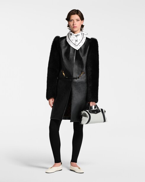 S00 Accessoires Carrés de Soie et Bandeaux Carré Monogram Romance 70 | Louis Vuitton ®