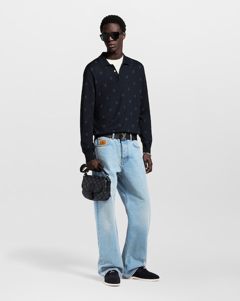 Monogram Eclipse Men's Bags New In Montsouris Messenger PM | Louis Vuitton ®