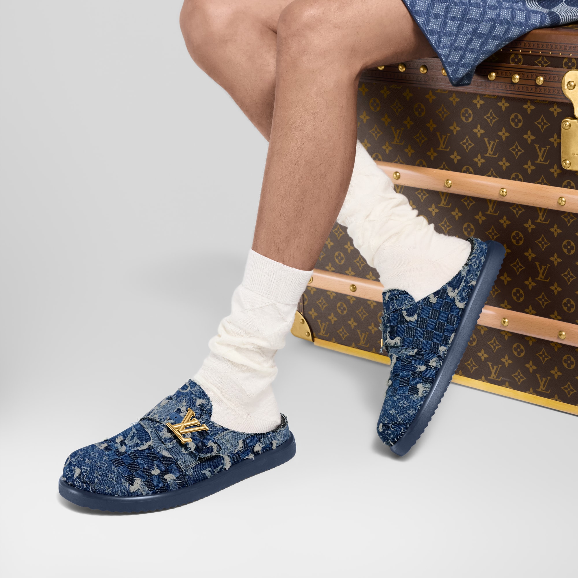  Zapatos Todos los zapatos Mule LV Easy | Louis Vuitton ® (Ampliar producto)