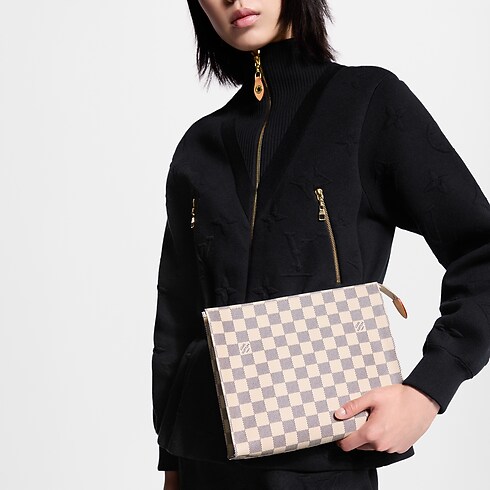 Damier Azur Canvas Regalos Día de las Madres } Neceser Poche Toilette | Louis Vuitton ® (Ampliar producto)
