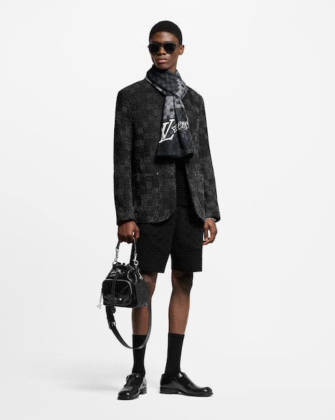 Other Leather Men's Bags New In Noé Cargo | Louis Vuitton ®