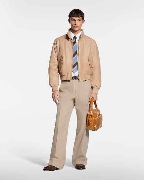 High-End Ready-to-Wear } Jaqueta de Couro Acolchoada | Louis Vuitton ®