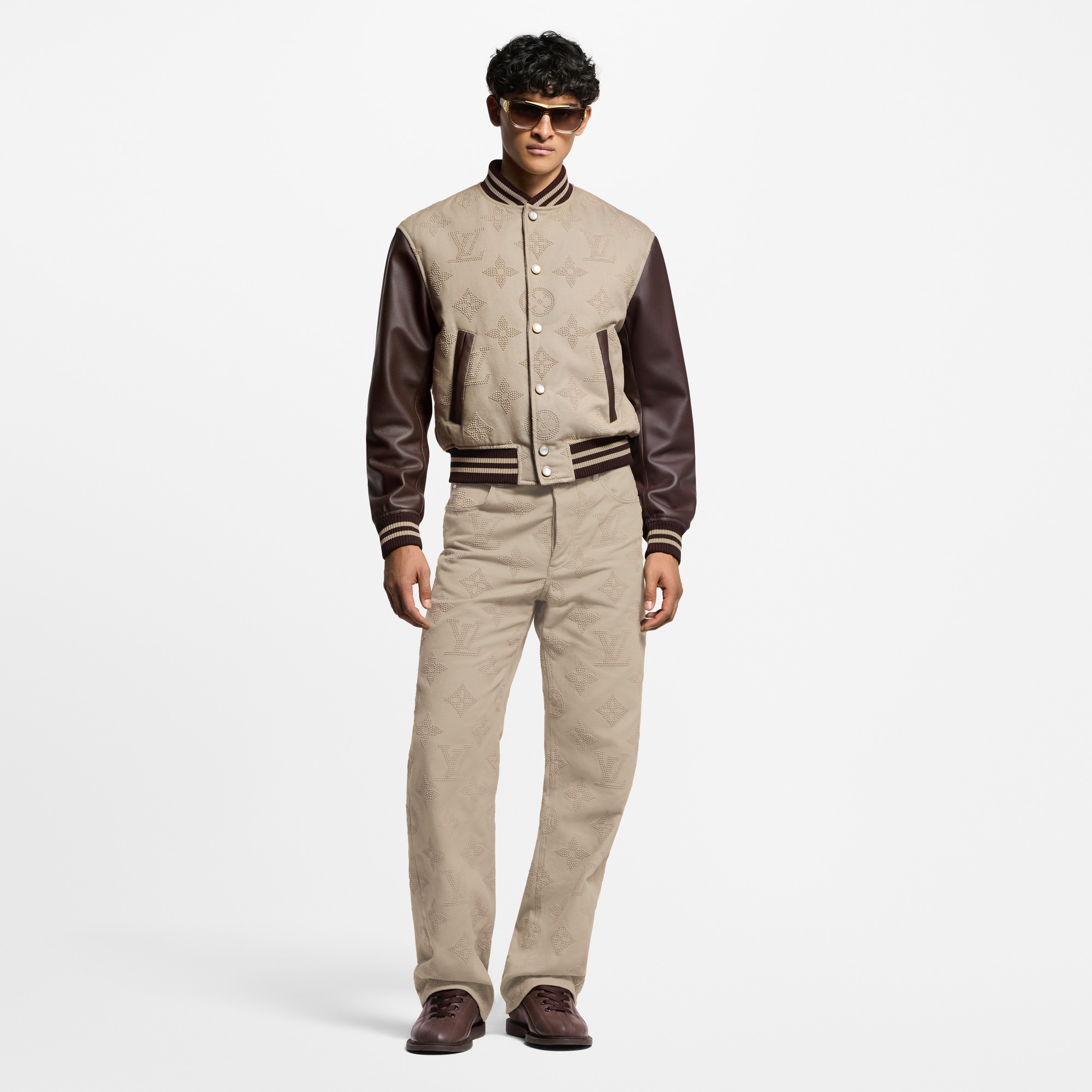  Ready to Wear Mezclilla Pantalón skate con Monograma grabado | Louis Vuitton ® (Ampliar producto)