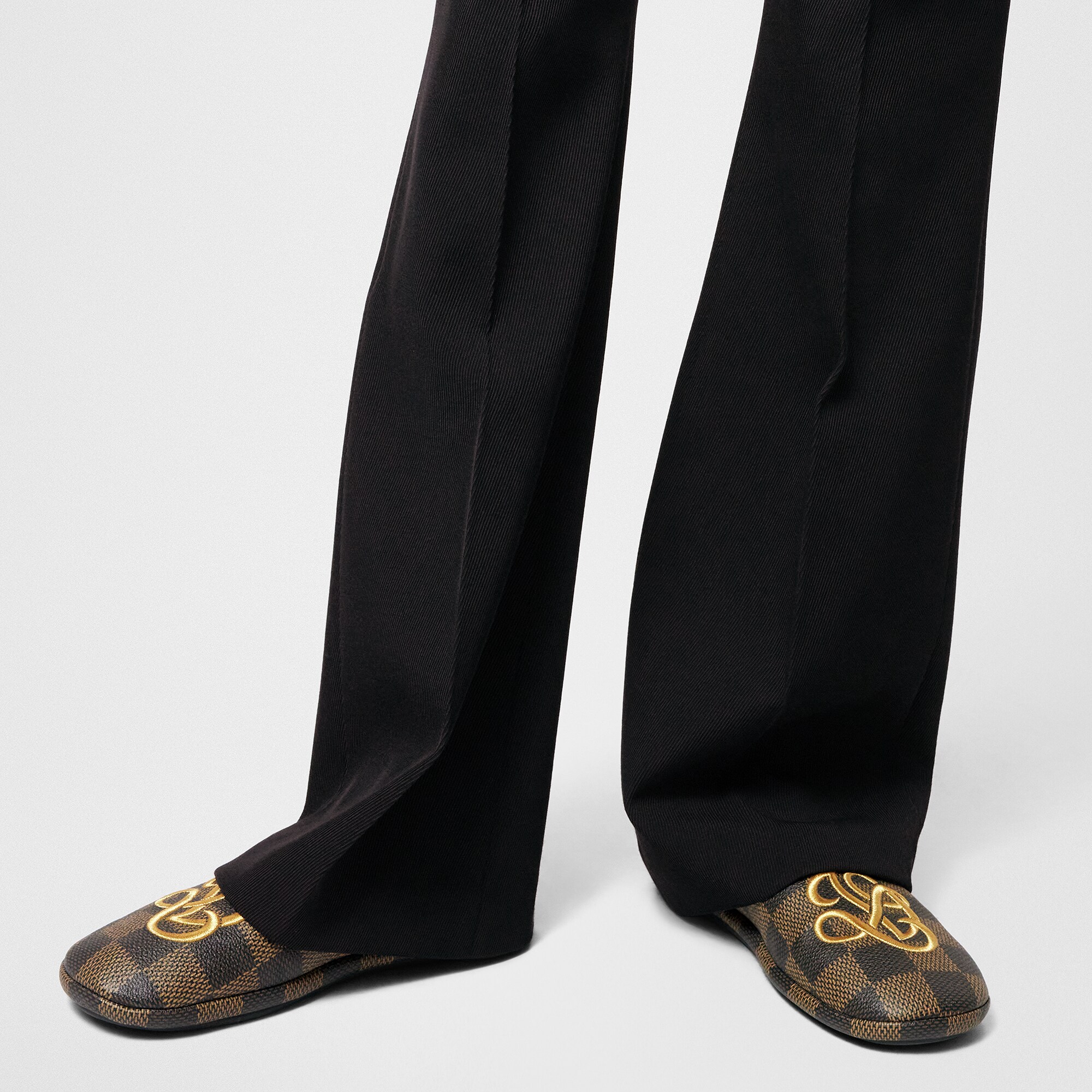  Zapatos Todos los zapatos Pantufla LV Palace | Louis Vuitton ® (Ampliar producto)
