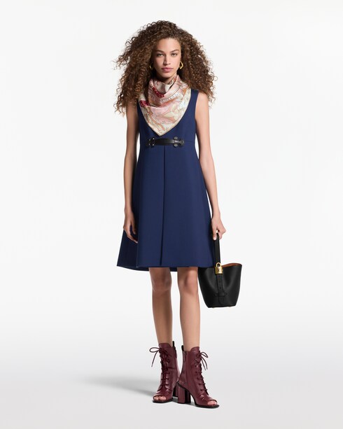 Acessórios Lenços de Seda e Bandeaus Carré LV Journey 90 cm | Louis Vuitton ®