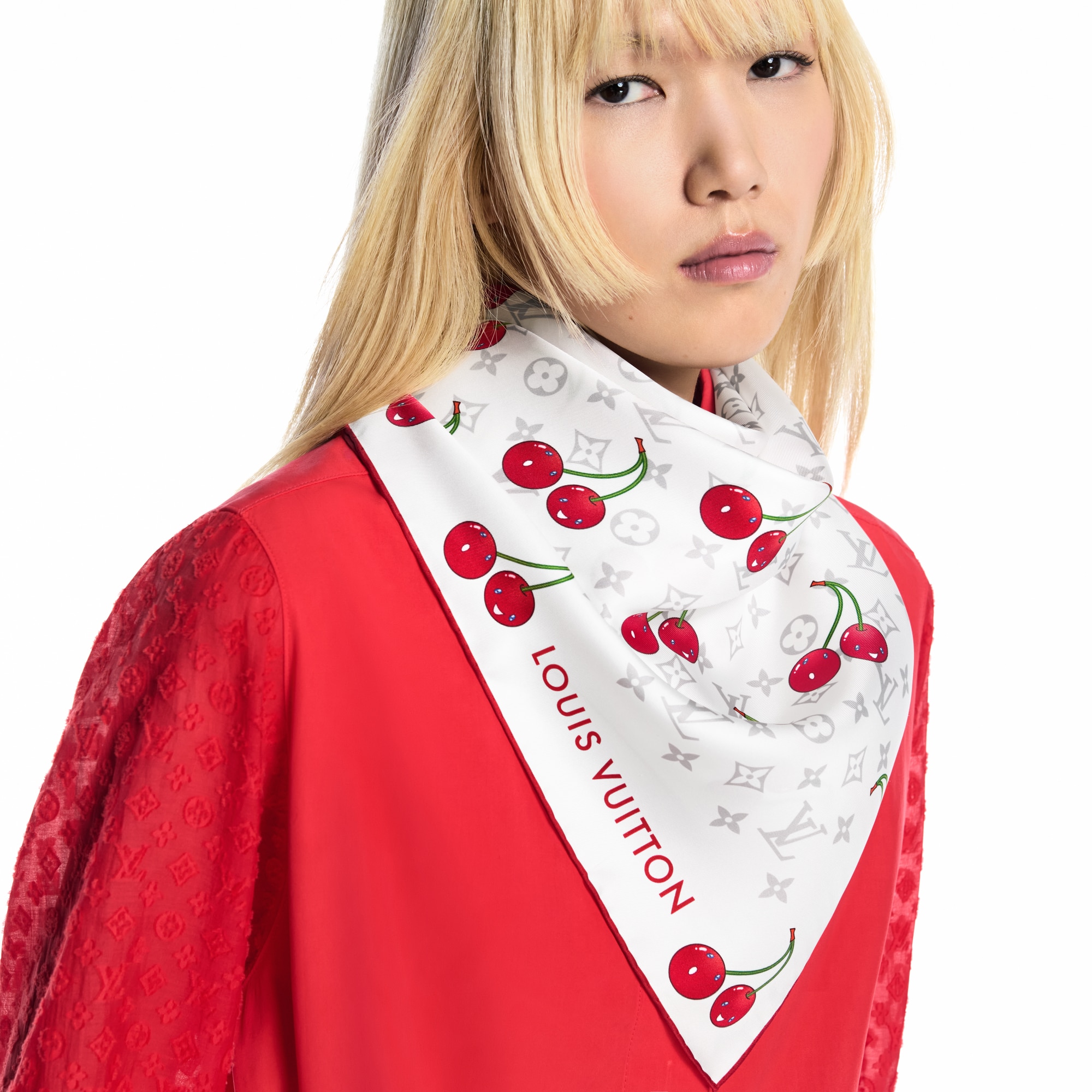 S00 Accesorios Pañuelos de seda y bandanas Pañuelo LV x TM Monogram Cerise 90 | Louis Vuitton ® (Ampliar producto)