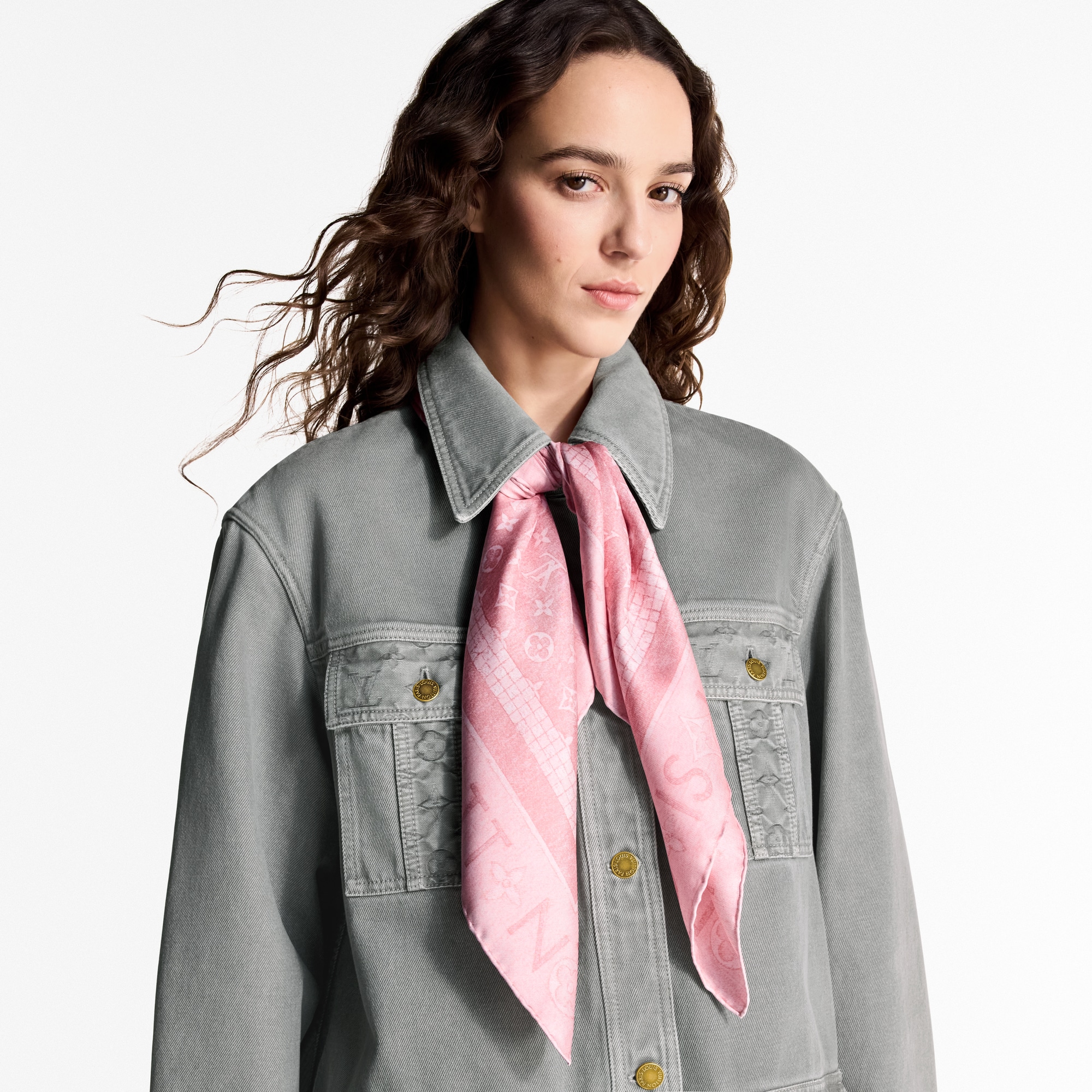 S00 Accesorios Pañuelos de seda y bandanas Pañuelo Monograma Infinity Denim Carre 90 | Louis Vuitton ® (Ampliar producto)