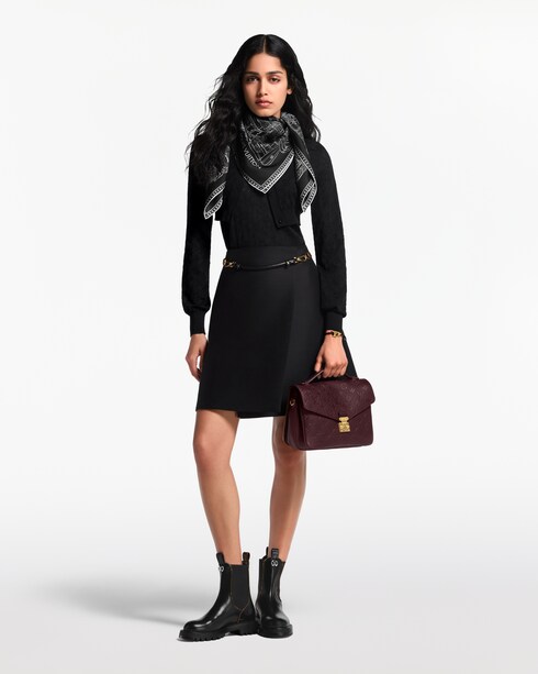 S00 Accessories Silk Squares and Bandeaus My LV Luggage Square 90 | Louis Vuitton ®