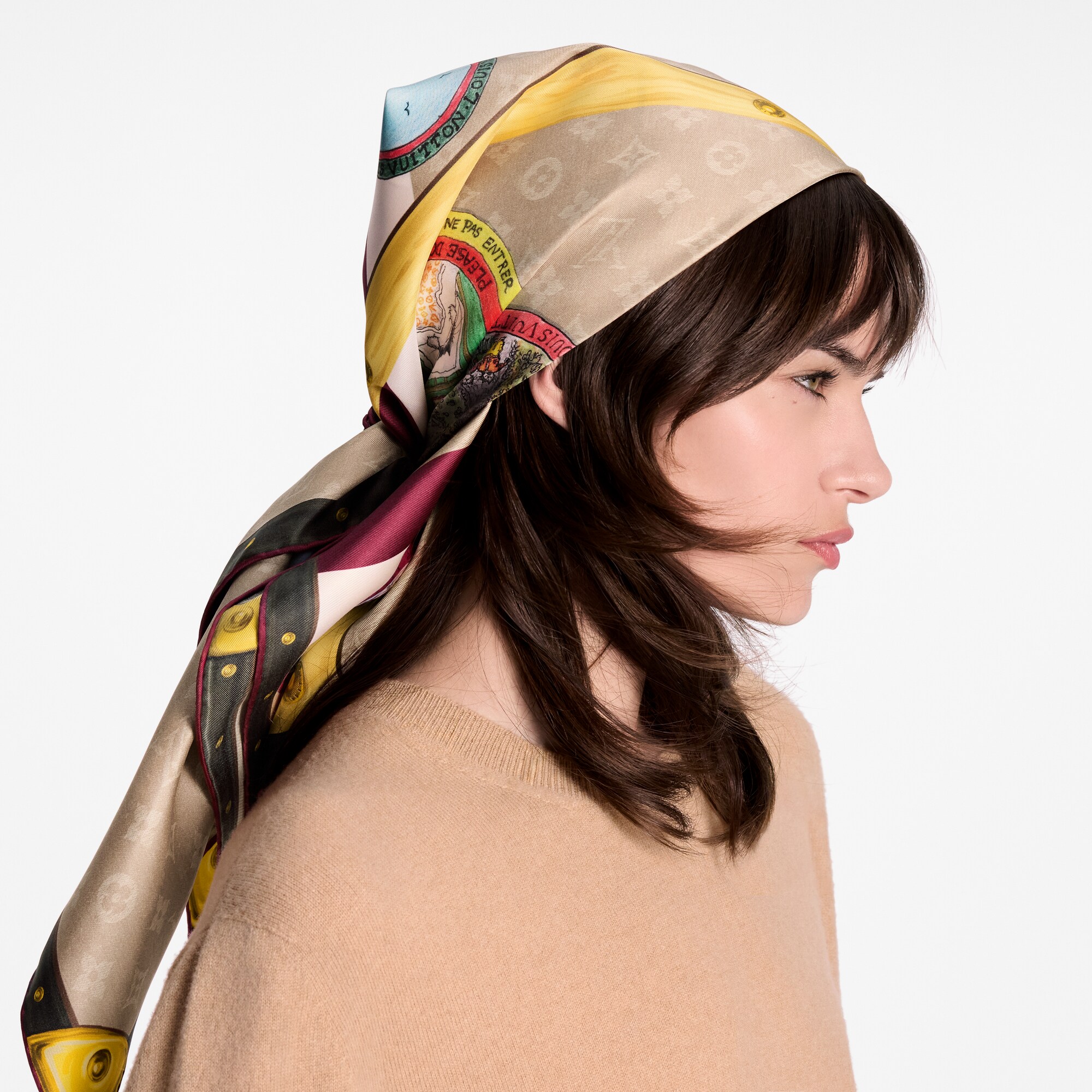 S00 Accesorios Pañuelos de seda y bandanas Pañuelo My LV Trunk 90 | Louis Vuitton ® (Ampliar producto)