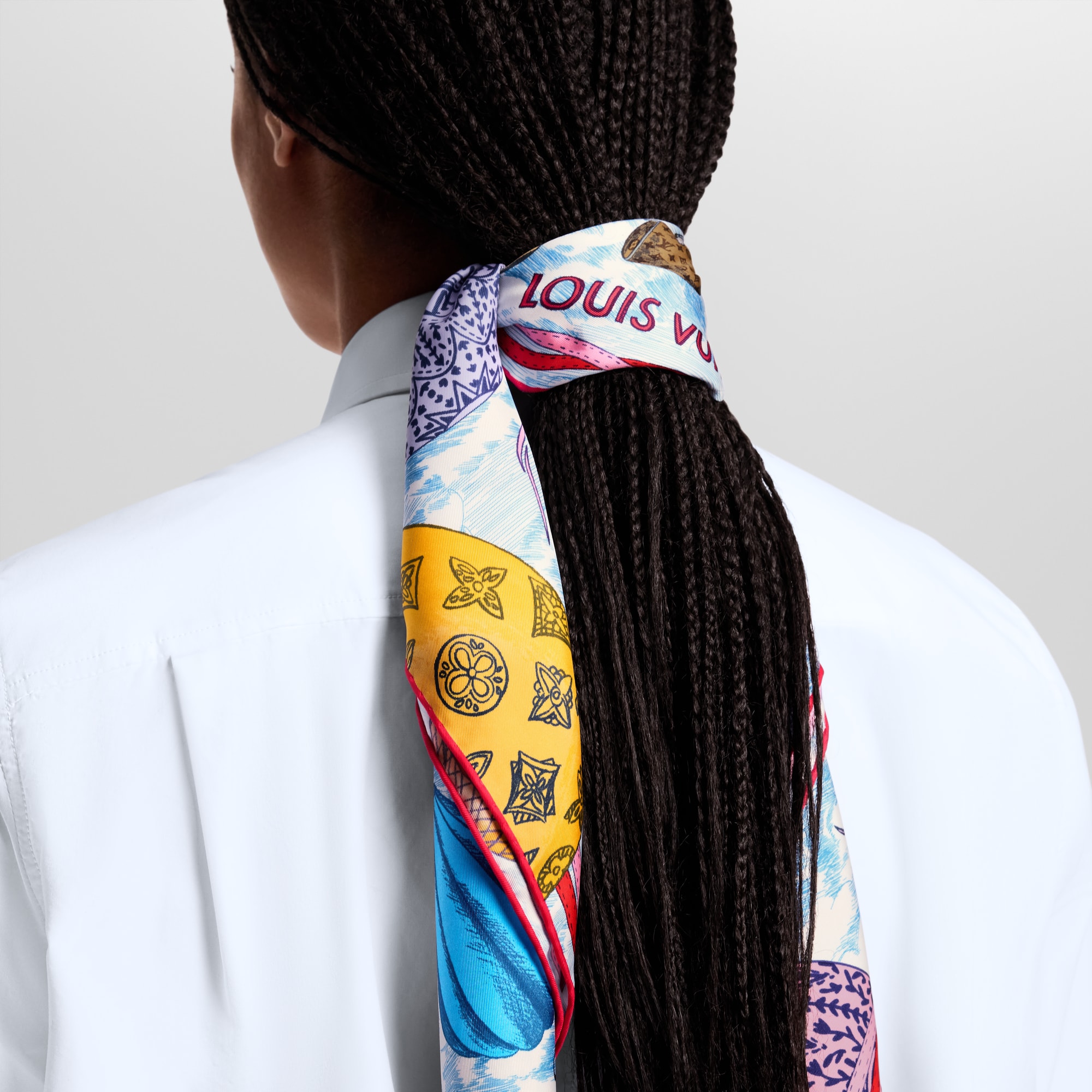 S00 Accesorios Pañuelos de seda y bandanas Pañuelo Up And Away de 90 centímetros | Louis Vuitton ® (Ampliar producto)