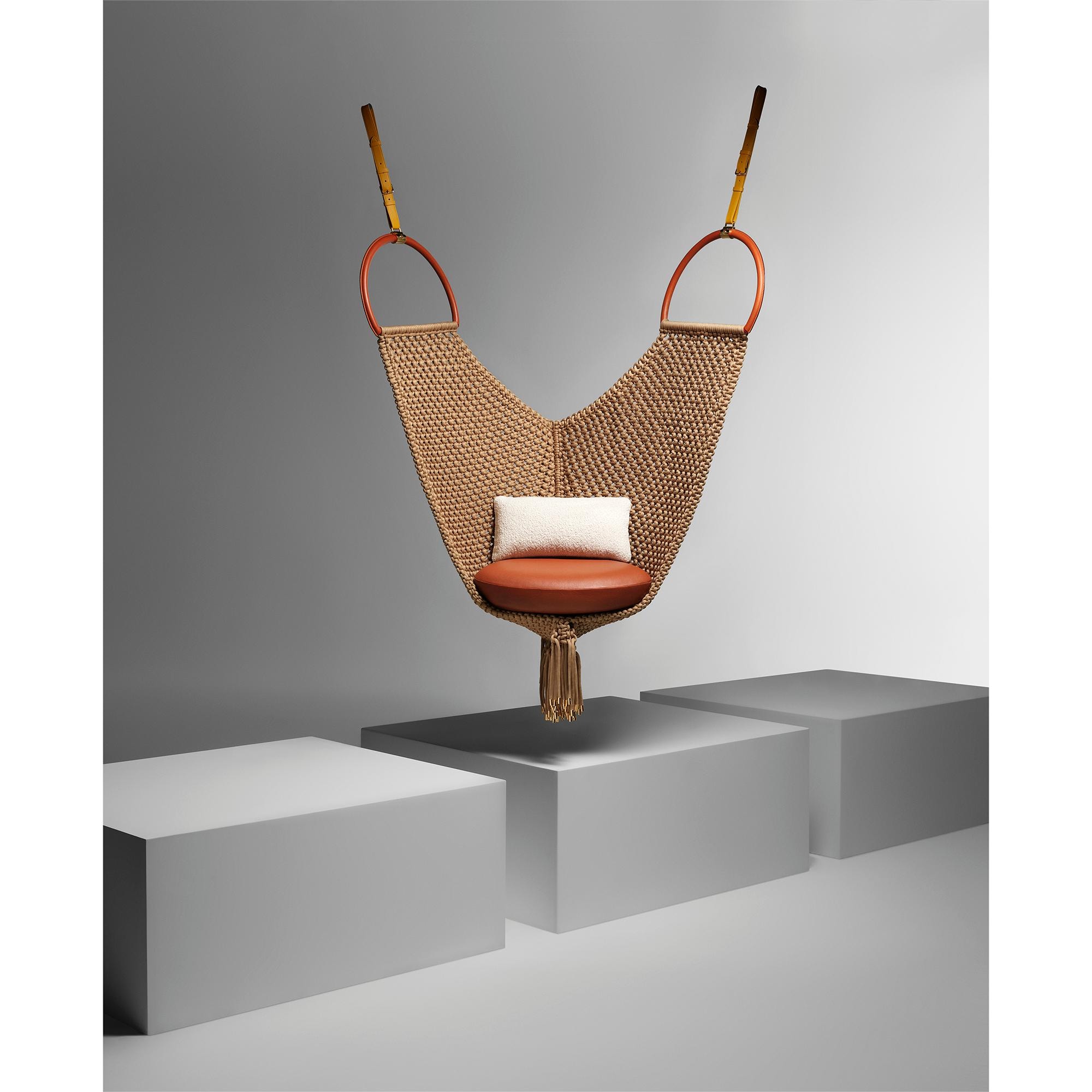  Hogar y Art of Dining Muebles Patricia Urquiola | Louis Vuitton ® (Ampliar producto)