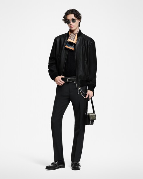 S00 Discontinued Product Obs 16 Corrente de Cinto e Charm de Bolsa Pearls | Louis Vuitton ®