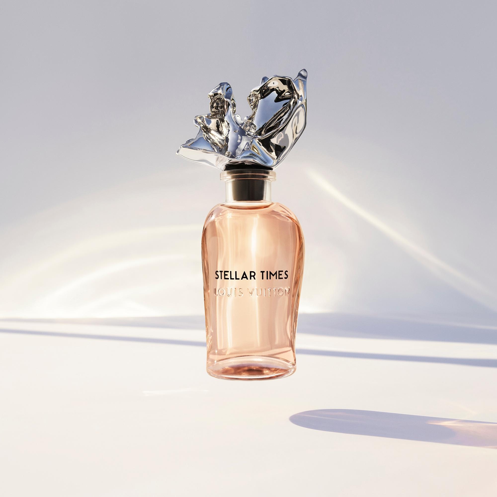  Creaciones excepcionales Colección Les Extraits Perfume Stellar Times | Louis Vuitton ® (Ampliar producto)