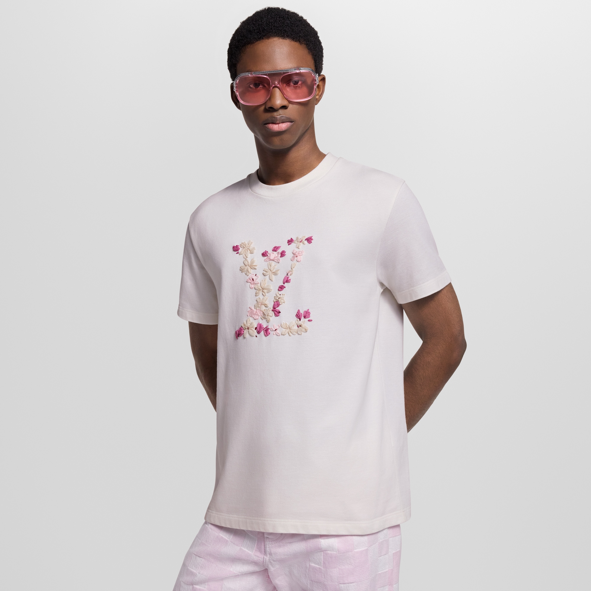  Ready to Wear Camisetas y camisas tipo polo Playera bordada | Louis Vuitton ® (Ampliar producto)
