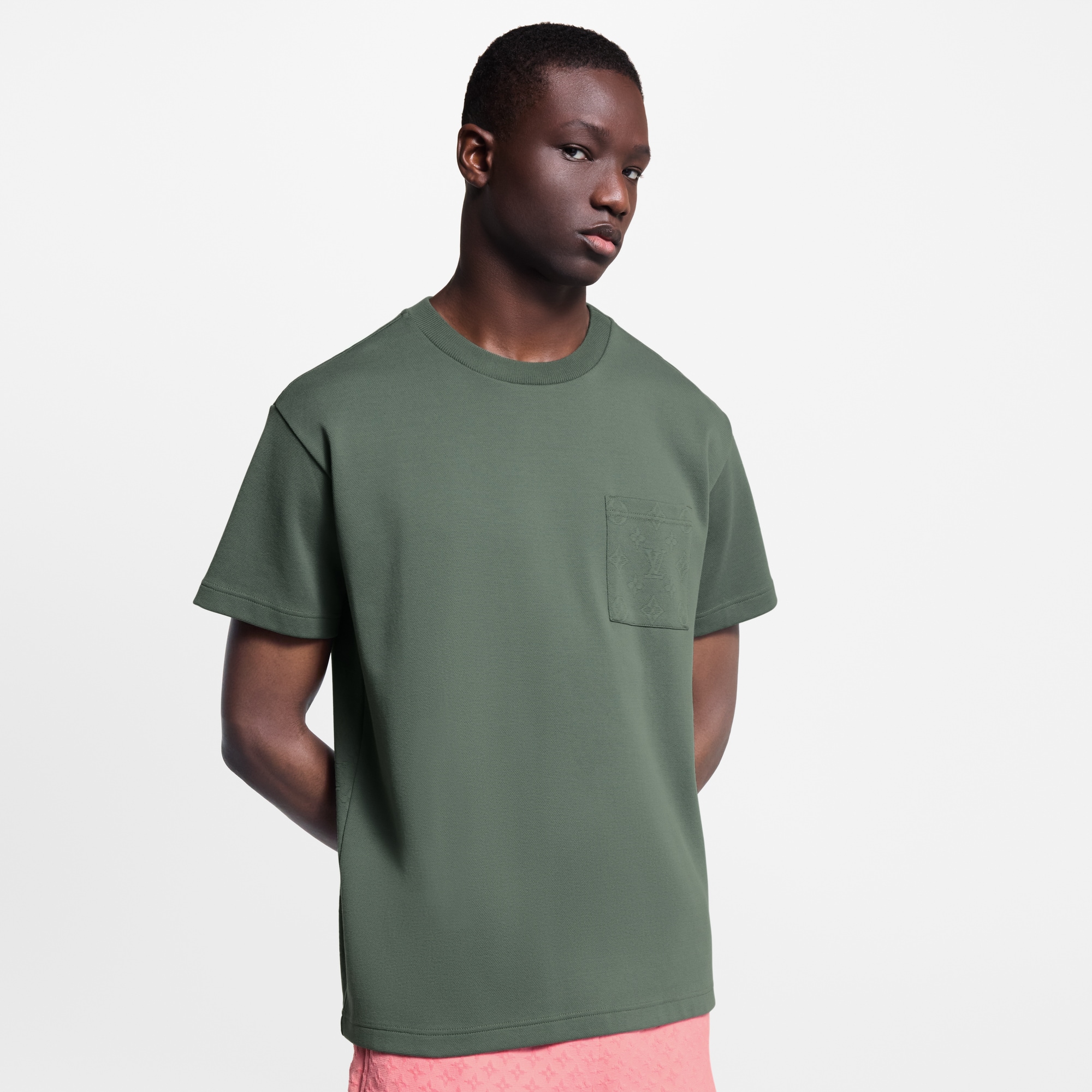  Ready to Wear Camisetas y camisas tipo polo Playera con bolsillo distintiva | Louis Vuitton ® (Ampliar producto)