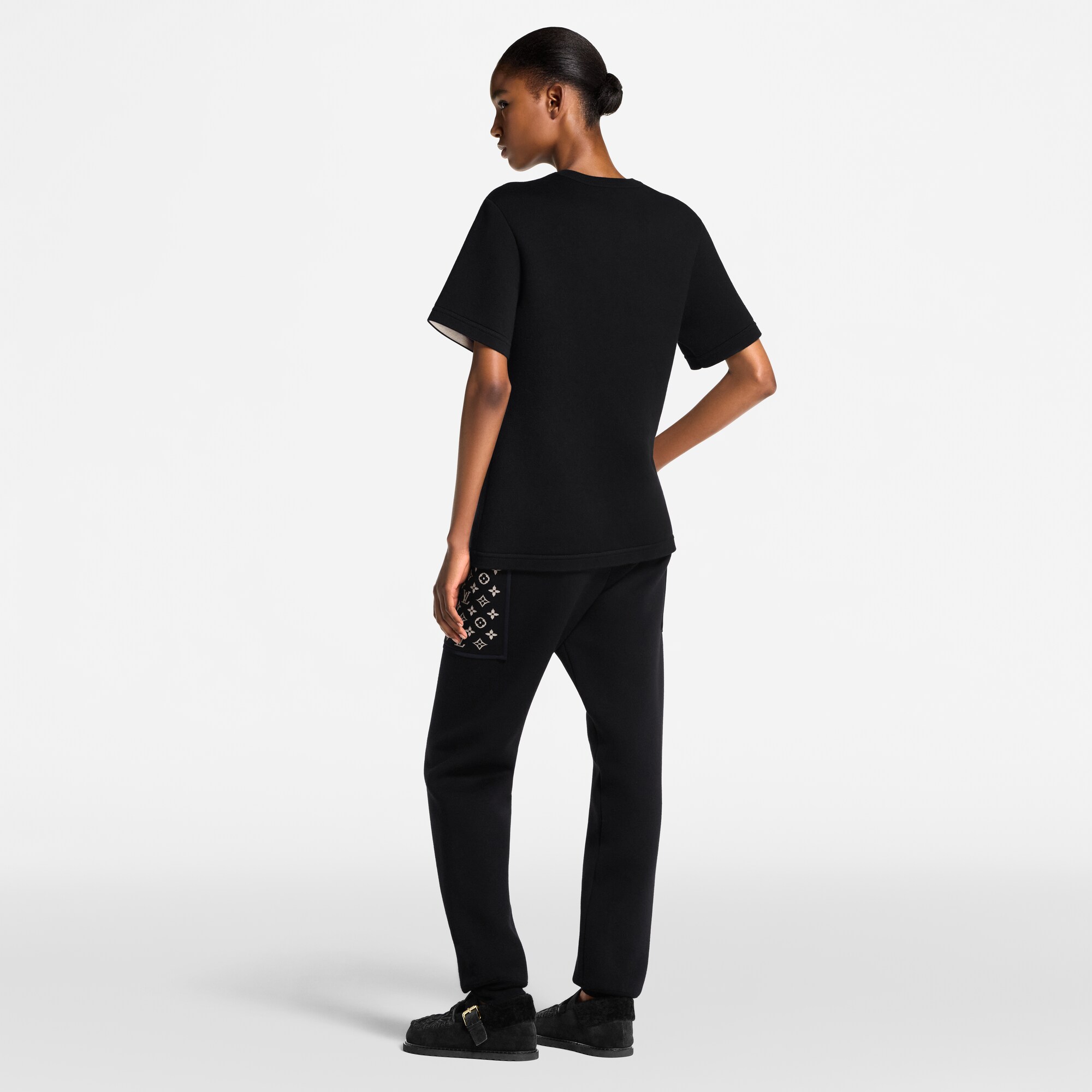  Ready to Wear Tops Playera con bolsillo y motivo Monograma | Louis Vuitton ® (Ampliar producto)