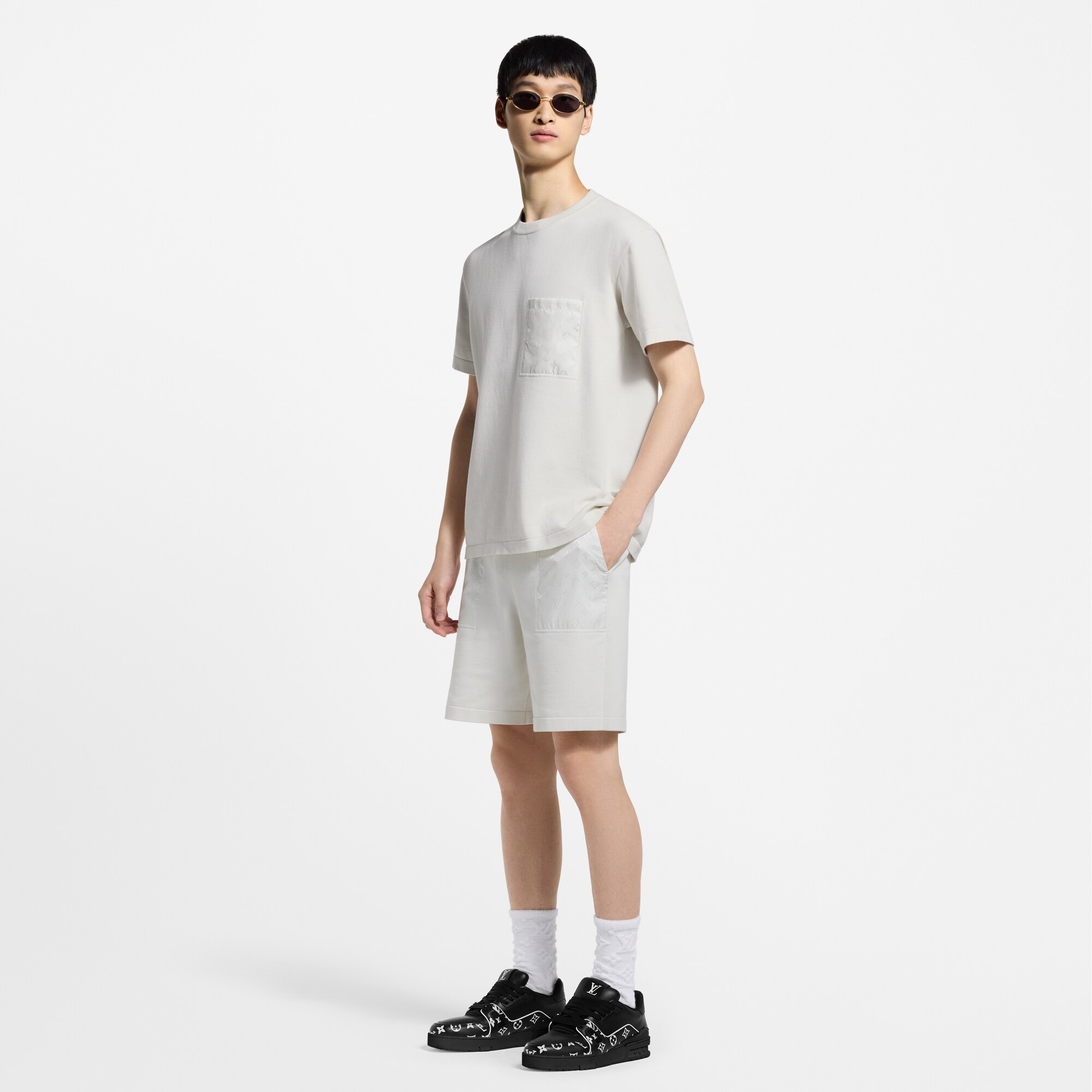  Ready to Wear Camisetas y camisas tipo polo Playera con detalles en nailon Monograma | Louis Vuitton ® (Ampliar producto)