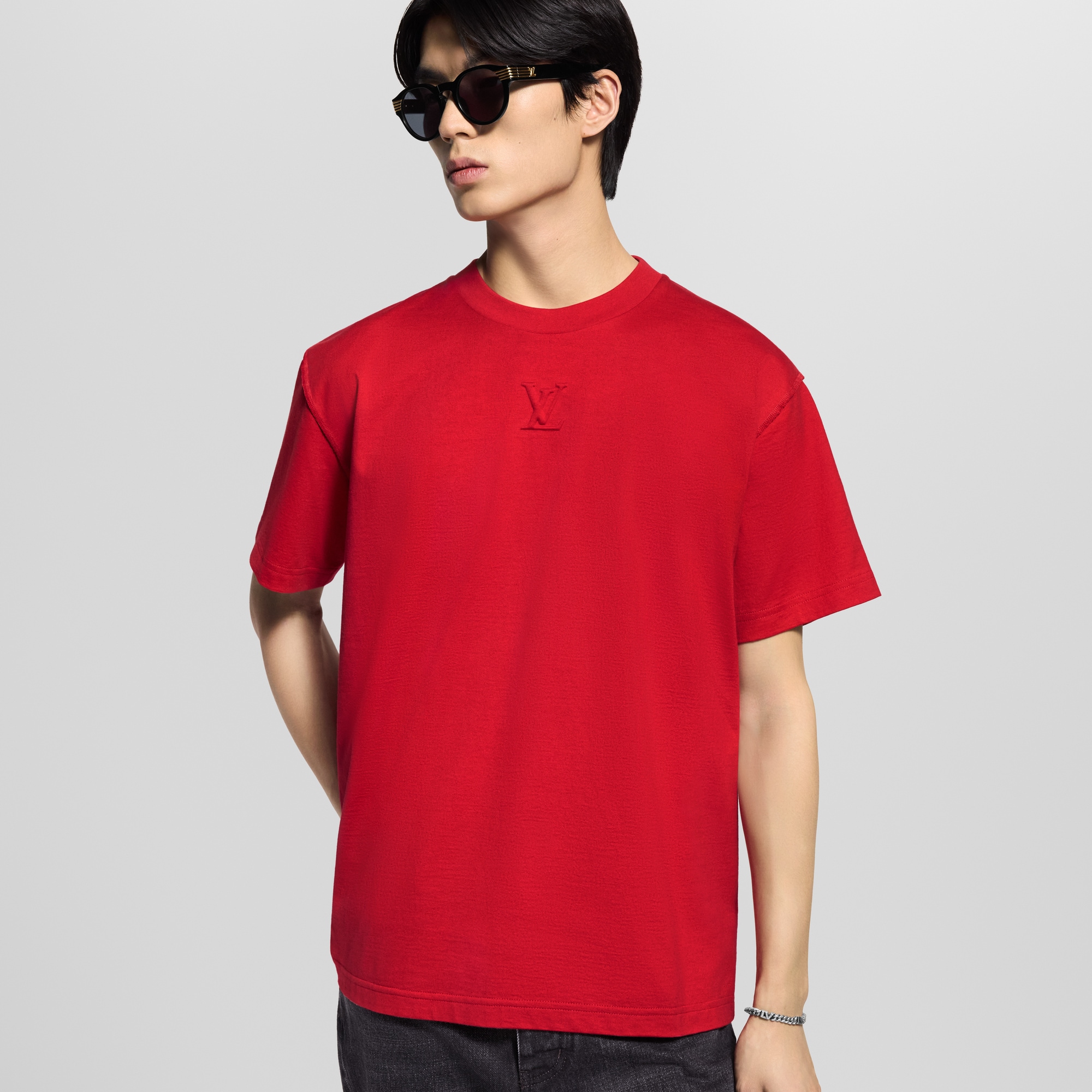  Ready to Wear Camisetas y camisas tipo polo Playera con motivo LV bordado | Louis Vuitton ® (Ampliar producto)