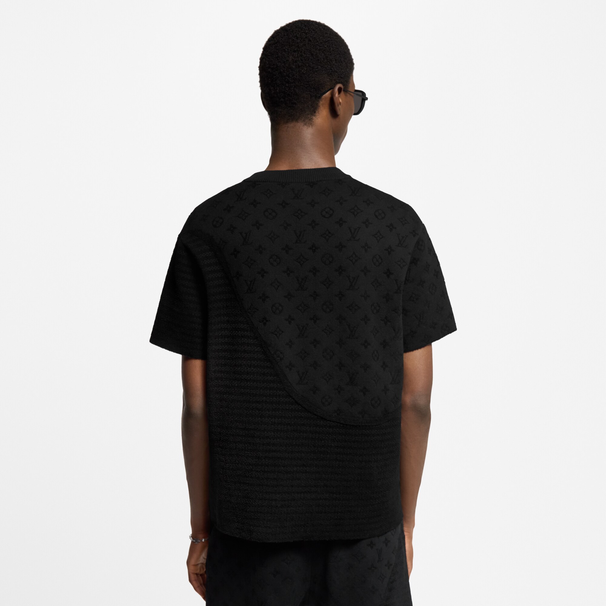  Ready to Wear Todo el Ready-To-Wear Playera de cuello redondo en Jacquard gráfico | Louis Vuitton ® (Ampliar producto)