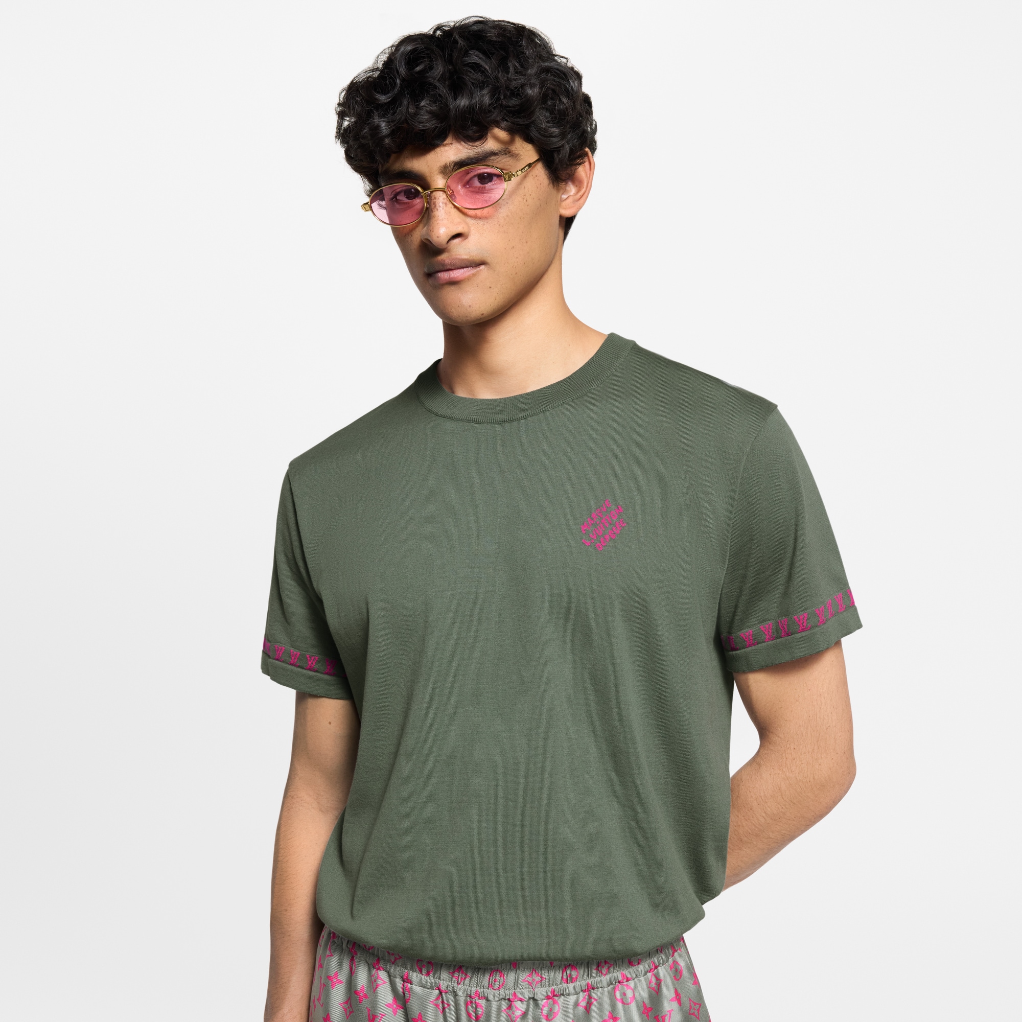  Ready to Wear Todo el Ready-To-Wear Playera de cuello redondo y manga corta | Louis Vuitton ® (Ampliar producto)