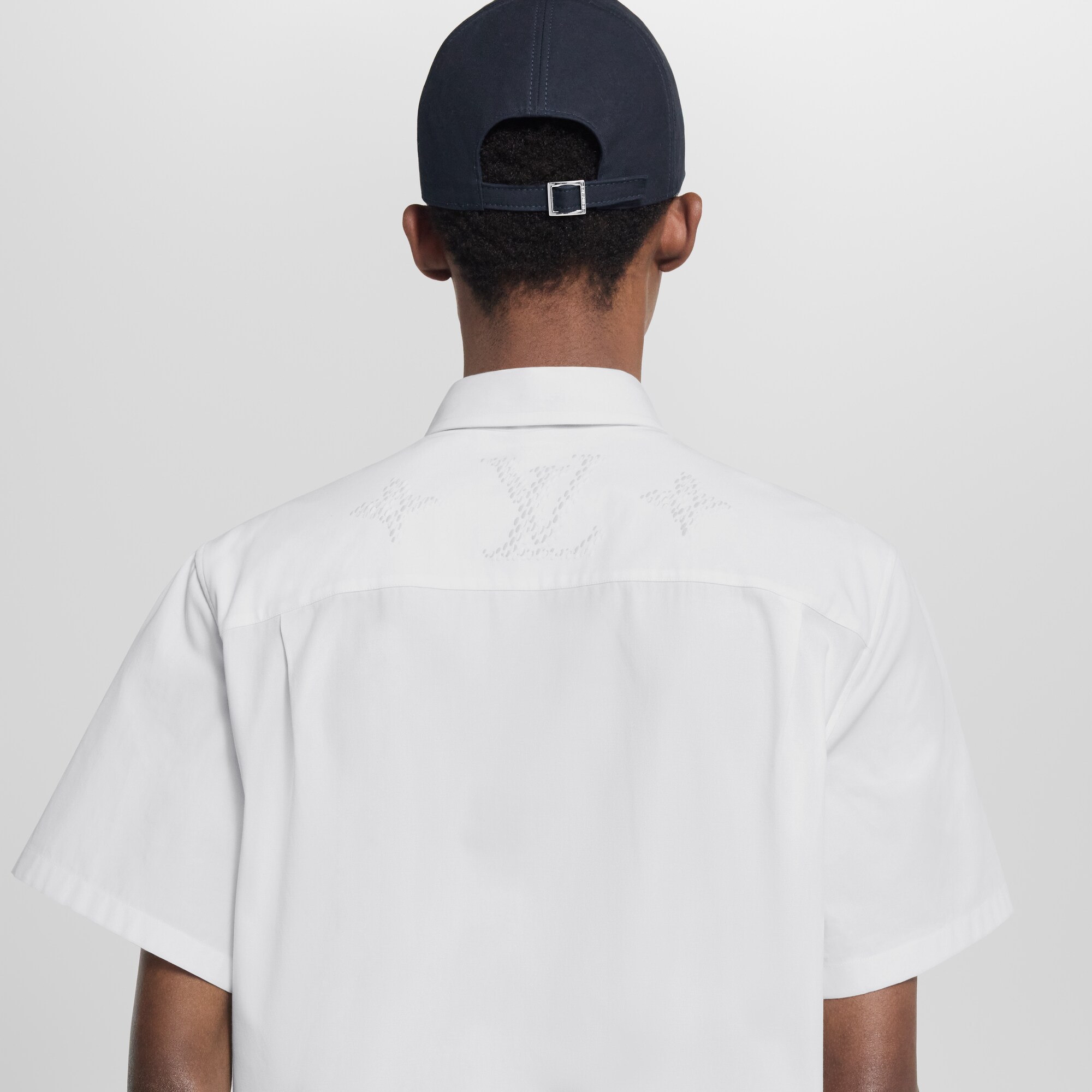  Ready to Wear Camisas Playera de manga corta con Monograma | Louis Vuitton ® (Ampliar producto)