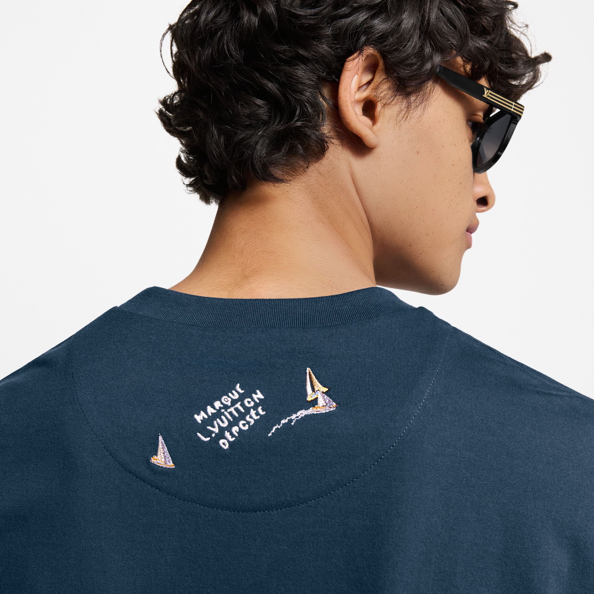  Ready to Wear Camisetas y camisas tipo polo Playera en algodón bordado | Louis Vuitton ® (Ampliar producto)