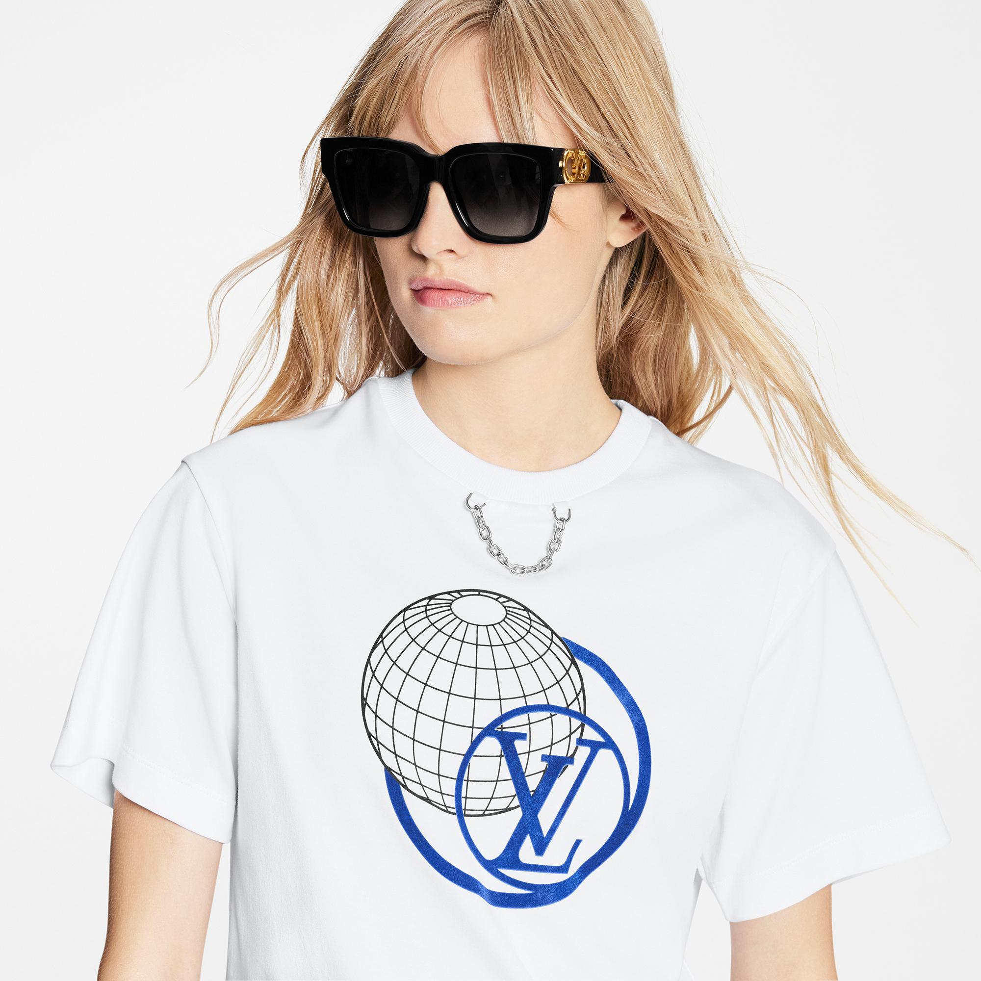  Discontinued Product Obs 1 Playera LV Globe | Louis Vuitton ® (Ampliar producto)