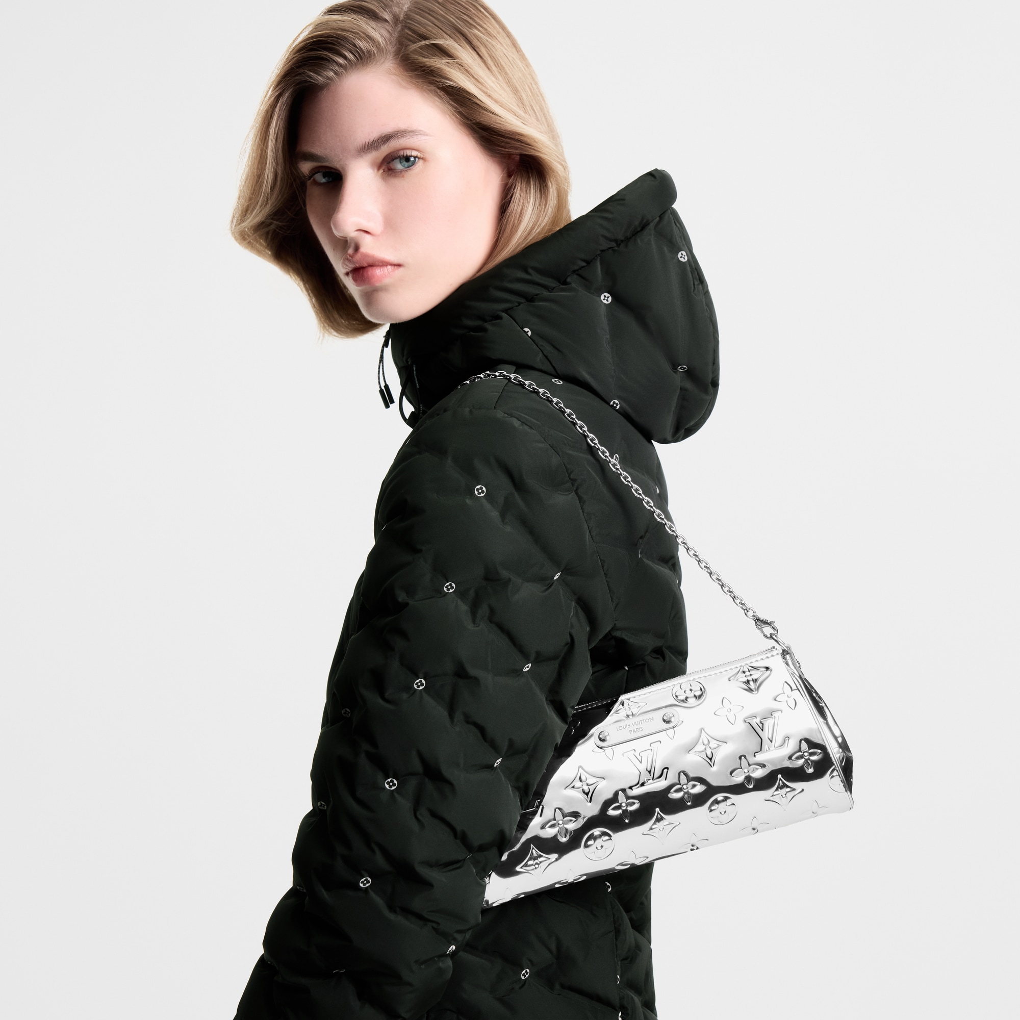 Autres Toiles Monogram Carteras y artículos de piel pequeños Carteras con cadena y Micro Bolsas Pochette Eva | Louis Vuitton ® (Ampliar producto)