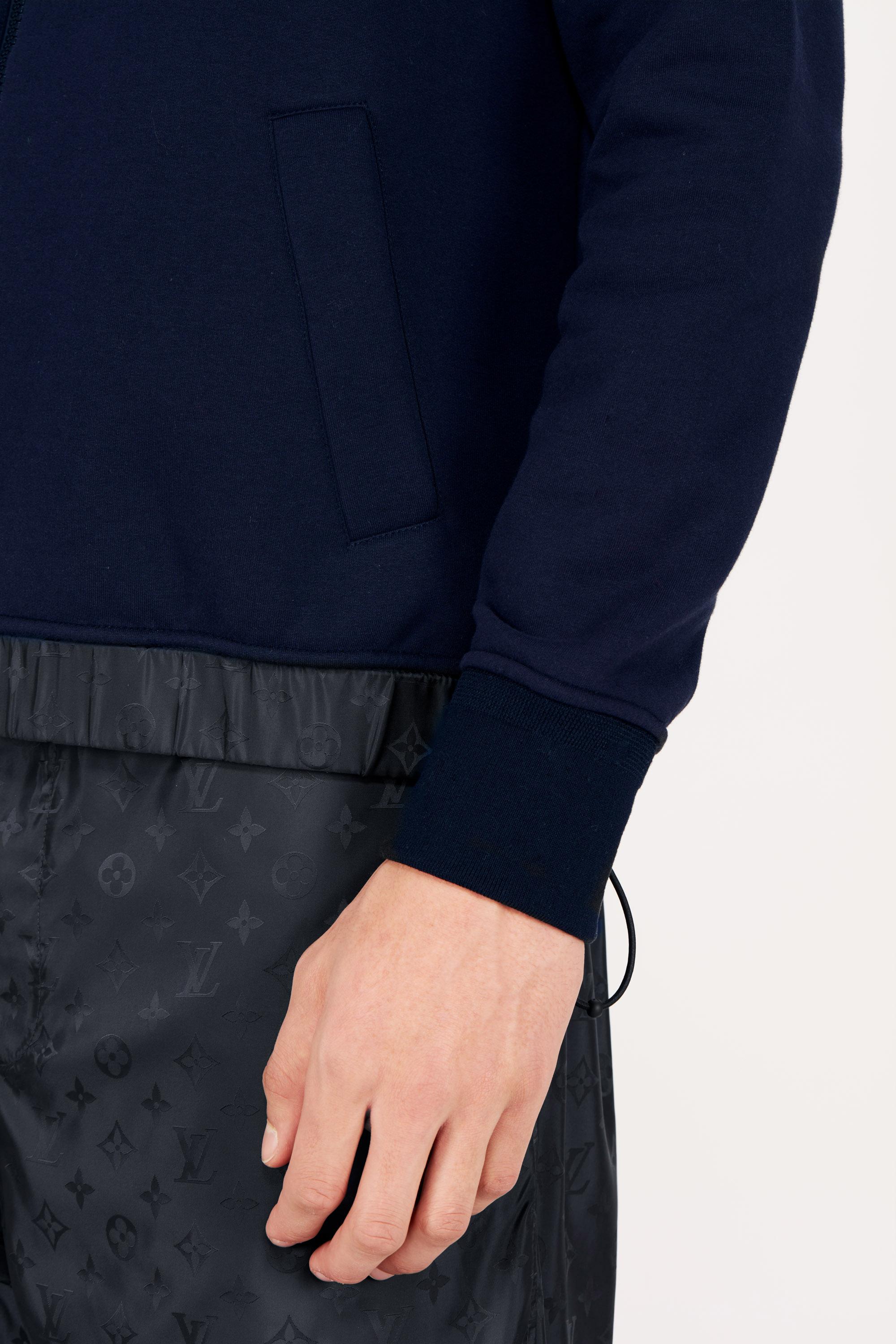  Discontinued Product Obs 14 Prenda Híbrida Monogram De Punto Combinado De Nailon | Louis Vuitton ® (Ampliar producto)