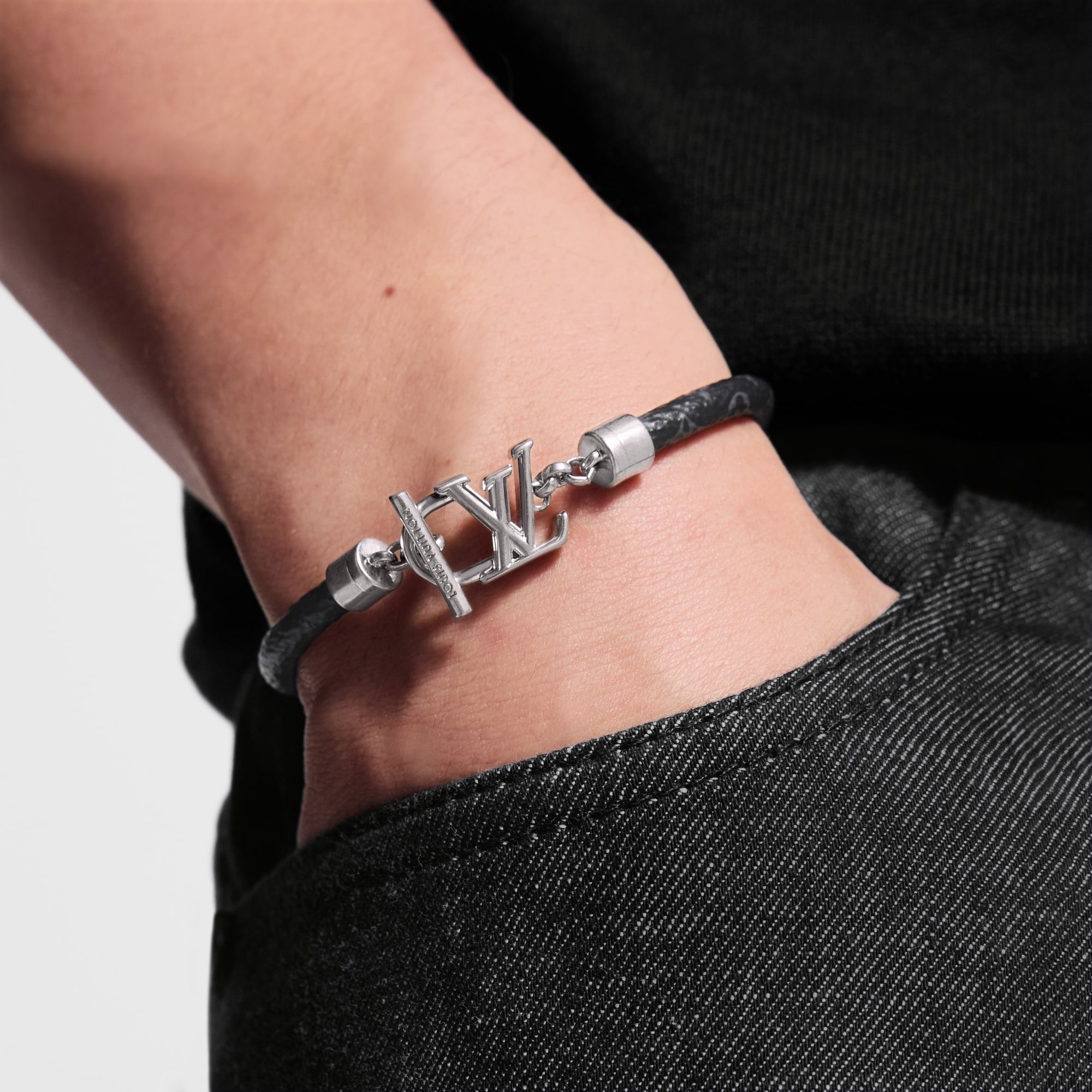 Bisutería Brazaletes Pulsera de cordón LV Dimension | Louis Vuitton ® (Ampliar producto)