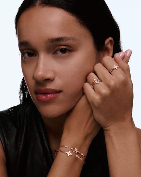 Categories Bracelets Idylle Blossom Bracelet, Pink Gold and Diamonds | Louis Vuitton ®