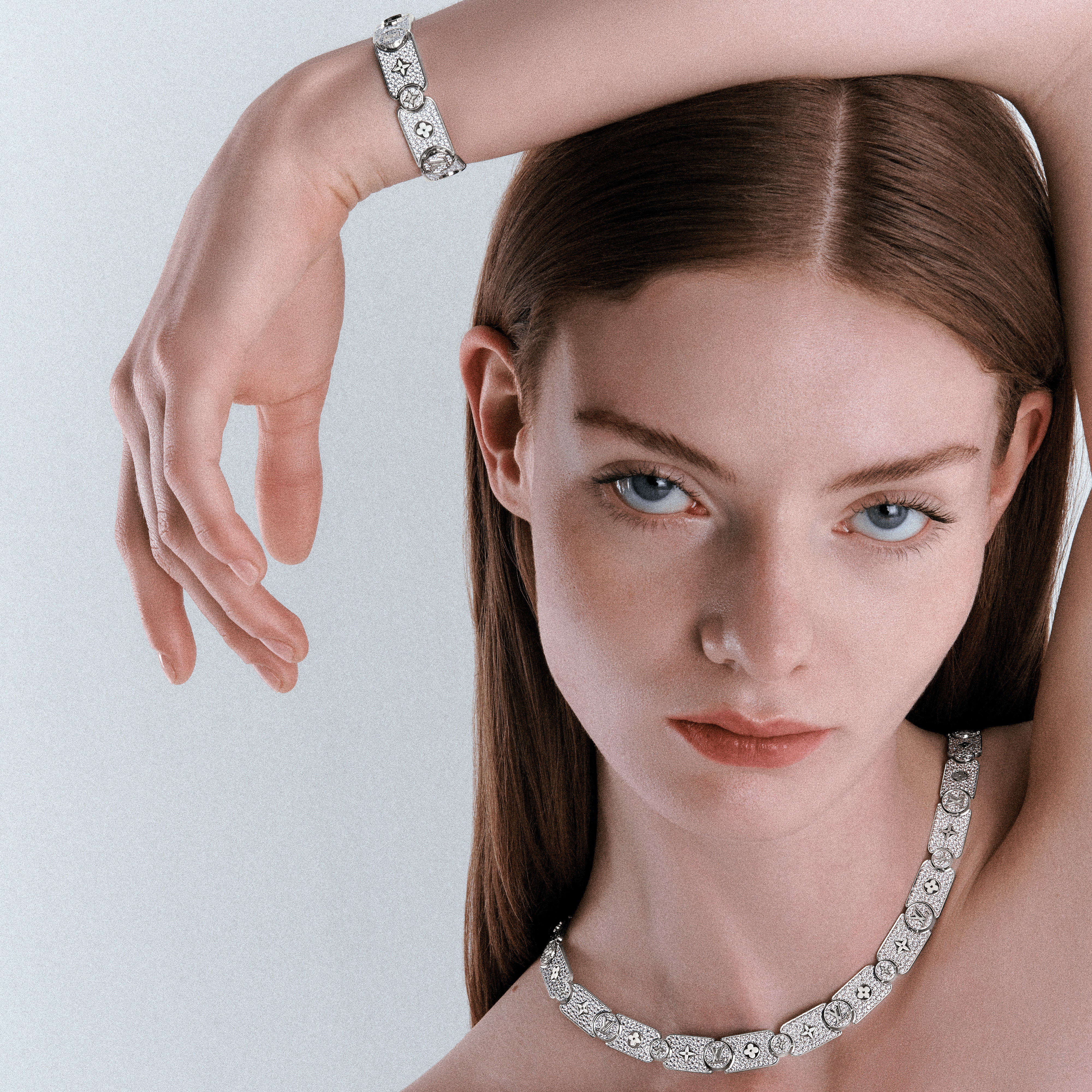  Categorías Pulseras Pulsera Les Gastons Vuitton Masterpiece Gourmette en oro blanco y diamantes | Louis Vuitton ® (Ampliar producto)
