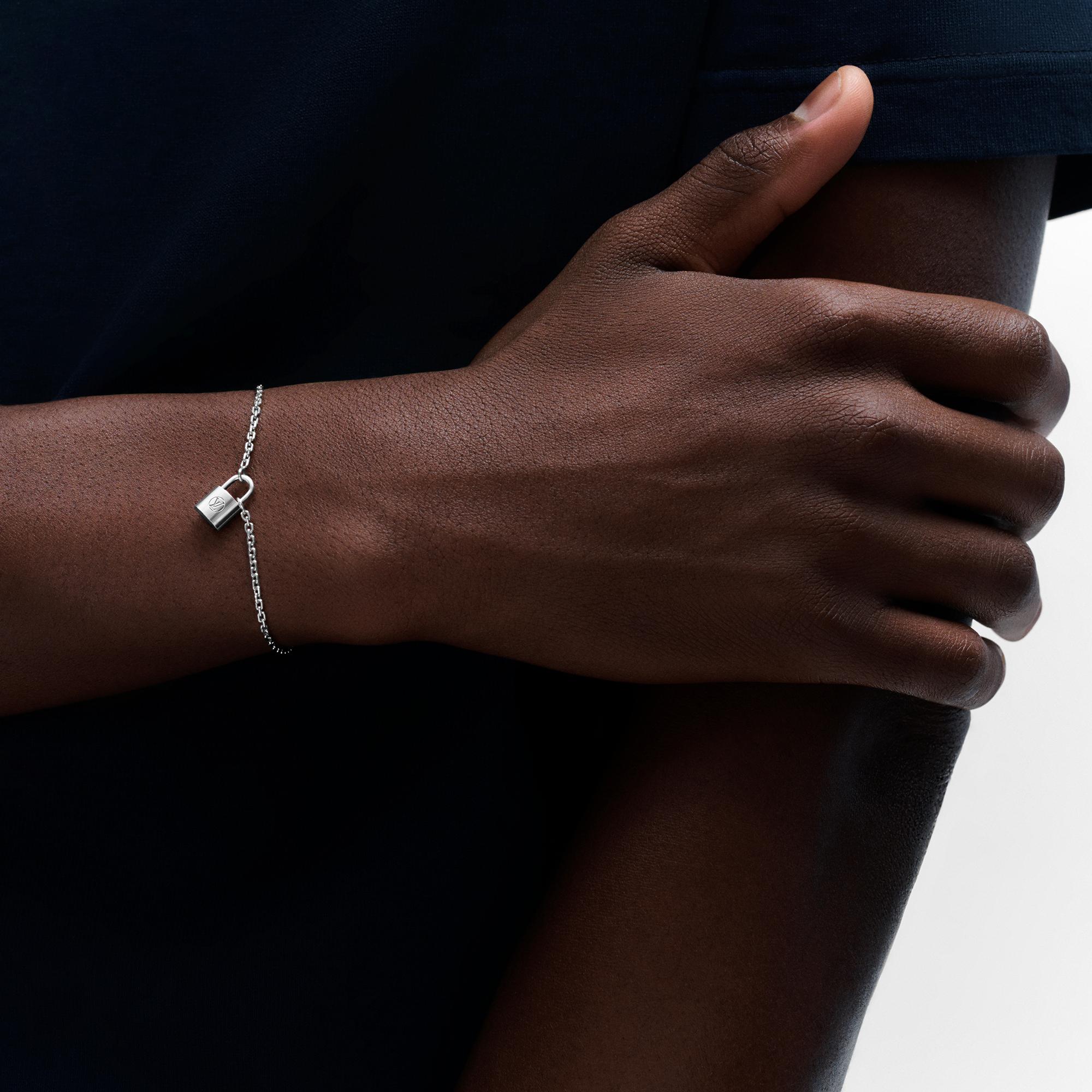  Categorías Toda la joyería fina Pulsera Lockit de plata de ley | Louis Vuitton ® (Ampliar producto)