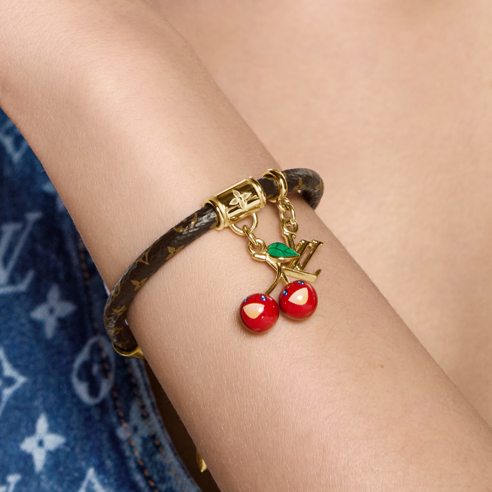  Bisutería Brazaletes Pulsera LV x TM Cerise | Louis Vuitton ® (Ampliar producto)
