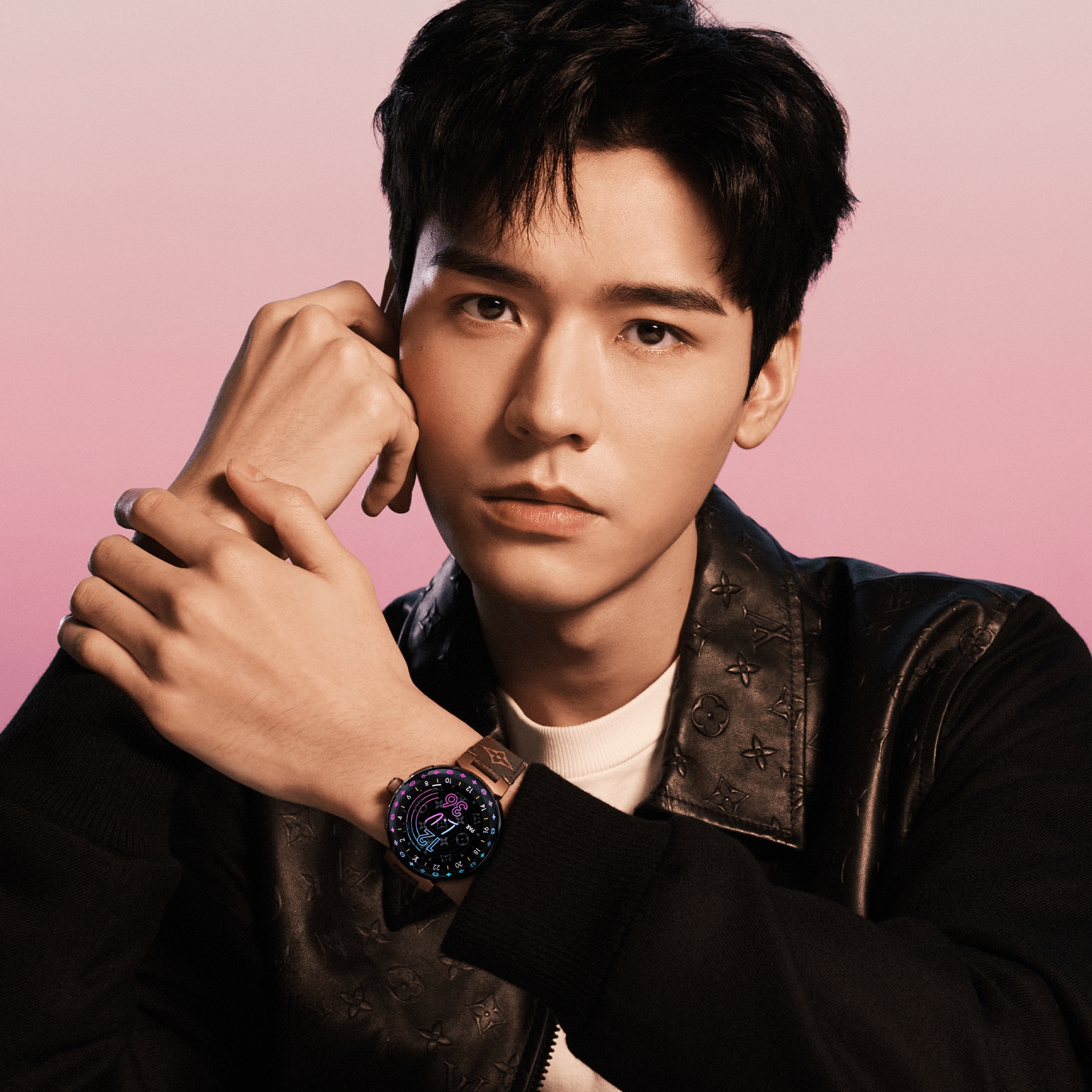  Relojes Conectados Relojes conectados Reloj conectado Tambour Horizon Light Up | Louis Vuitton ® (Ampliar producto)